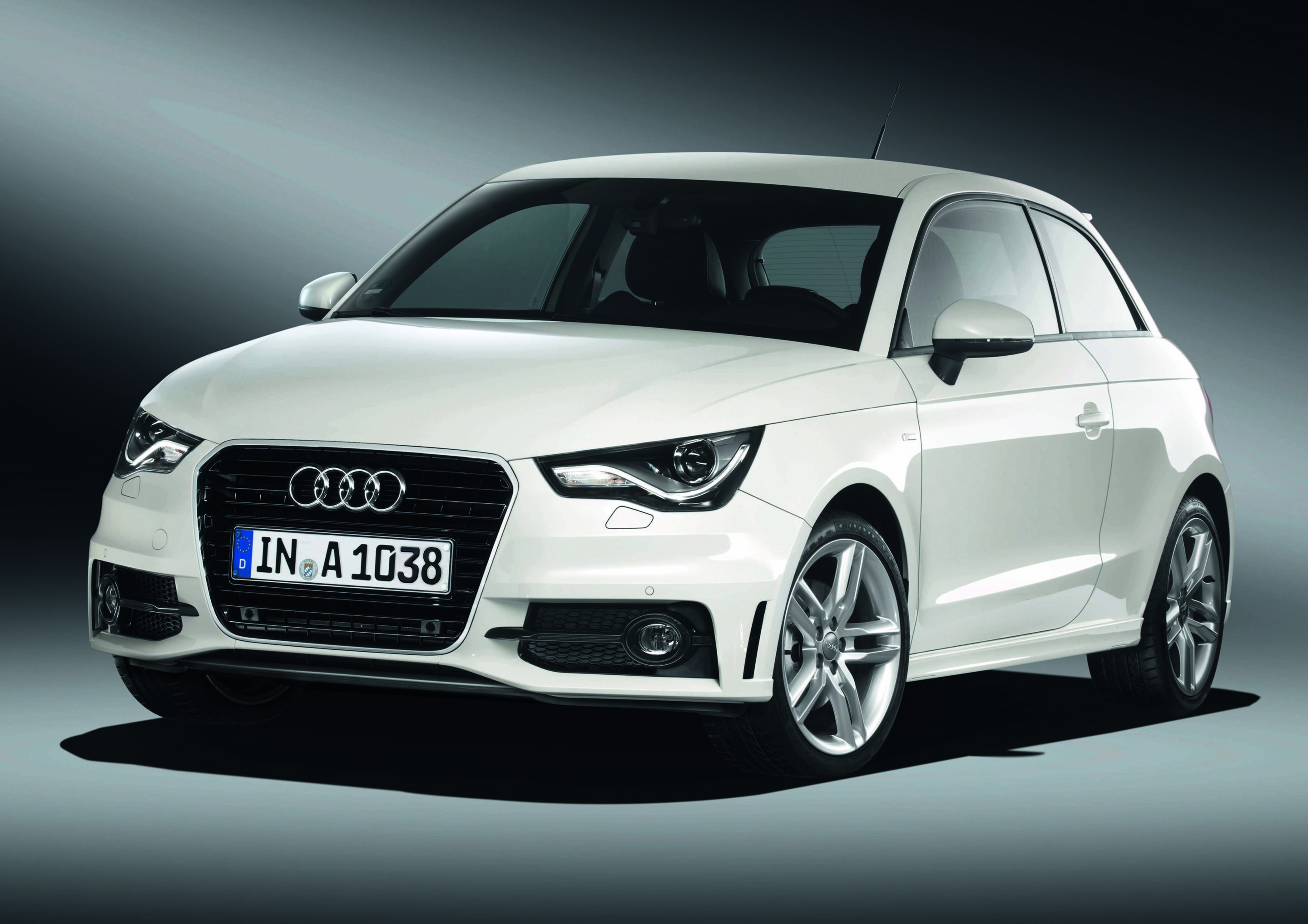 Audi A1 1.4 TFSI (136 kW) S line - Colour: Amalfi white