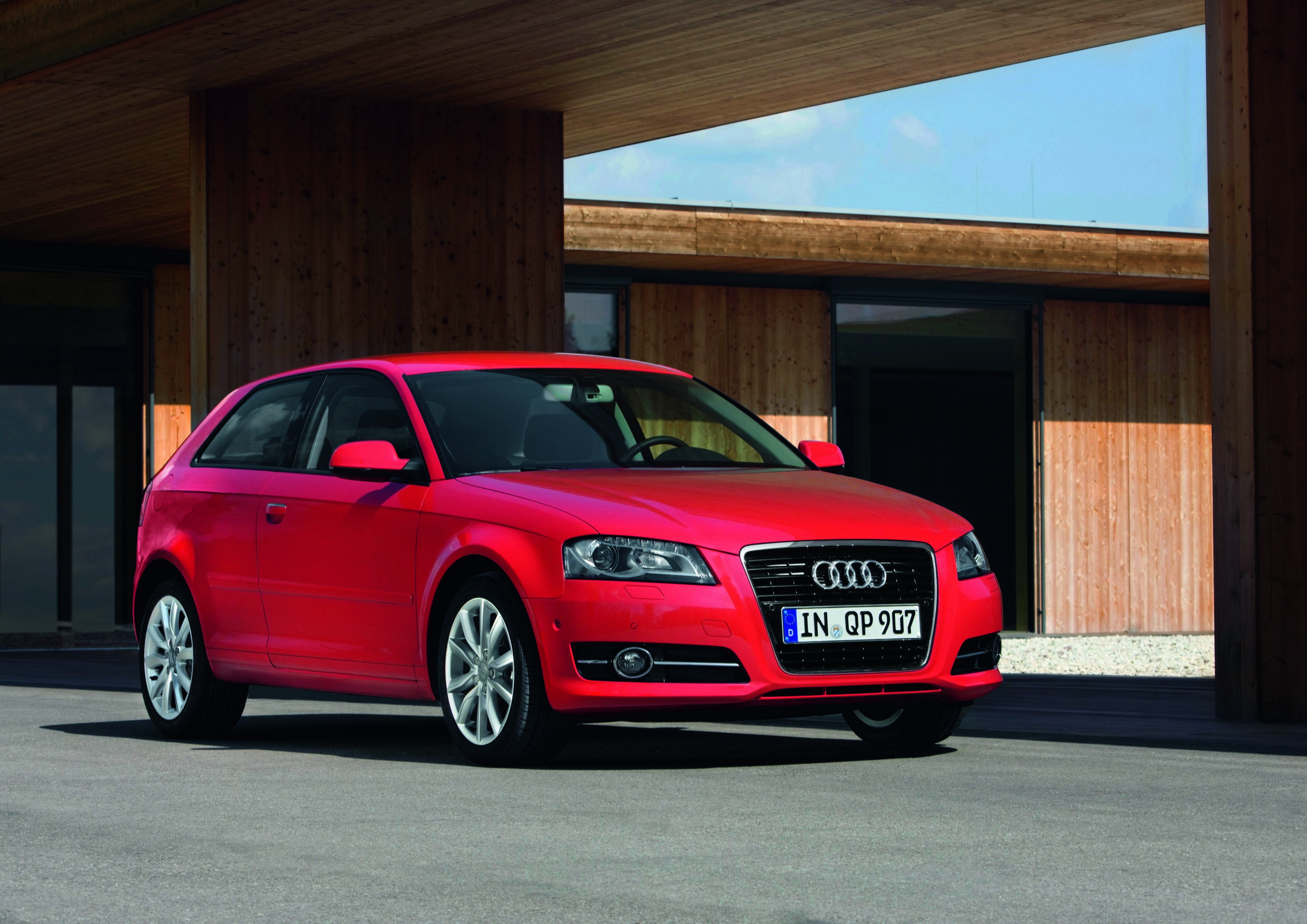 Audi A3 - Farbe: Misanorot