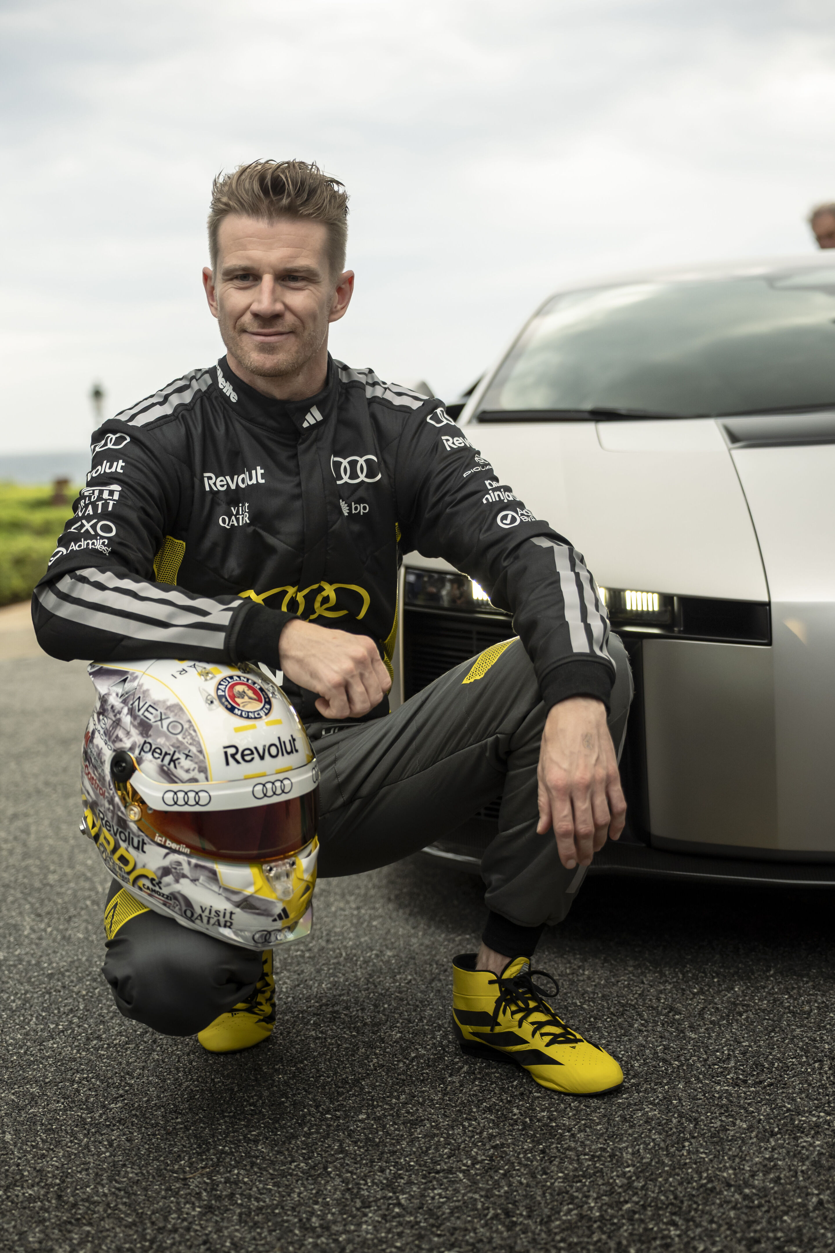 Audi präsentiert ersten Supersportwagen mit High Performance-Hybridantrieb - Mit dem Audi Nuvolari präsentiert die Marke ihren ersten Supersportwagen mit High-Performance-Hybridantrieb. Nico Hülkenberg, Fahrer des Audi Revolut F1 Teams, bei der Präsentation...