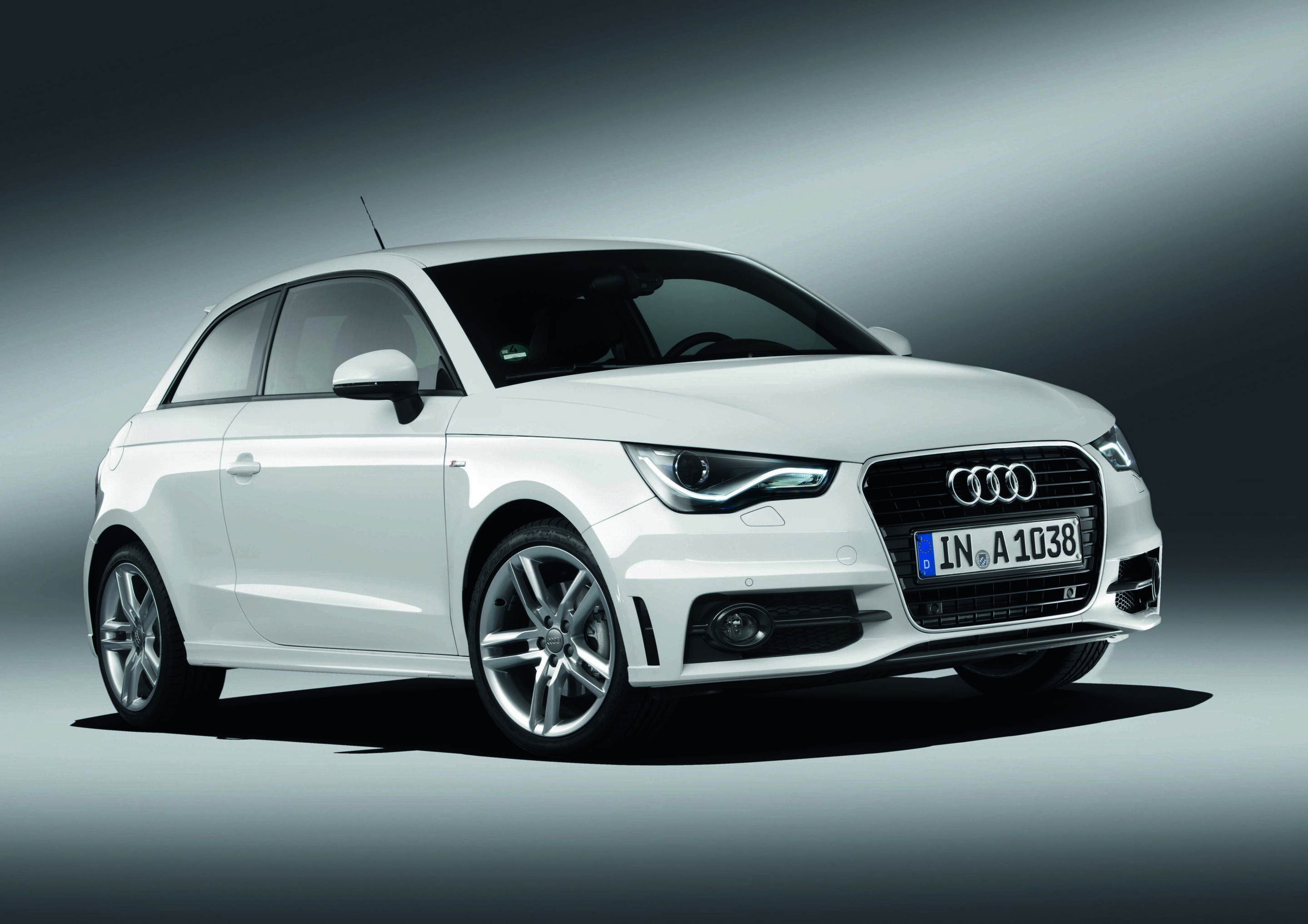 Audi A1 1.4 TFSI (136 kW) S line - Colour: Amalfi white