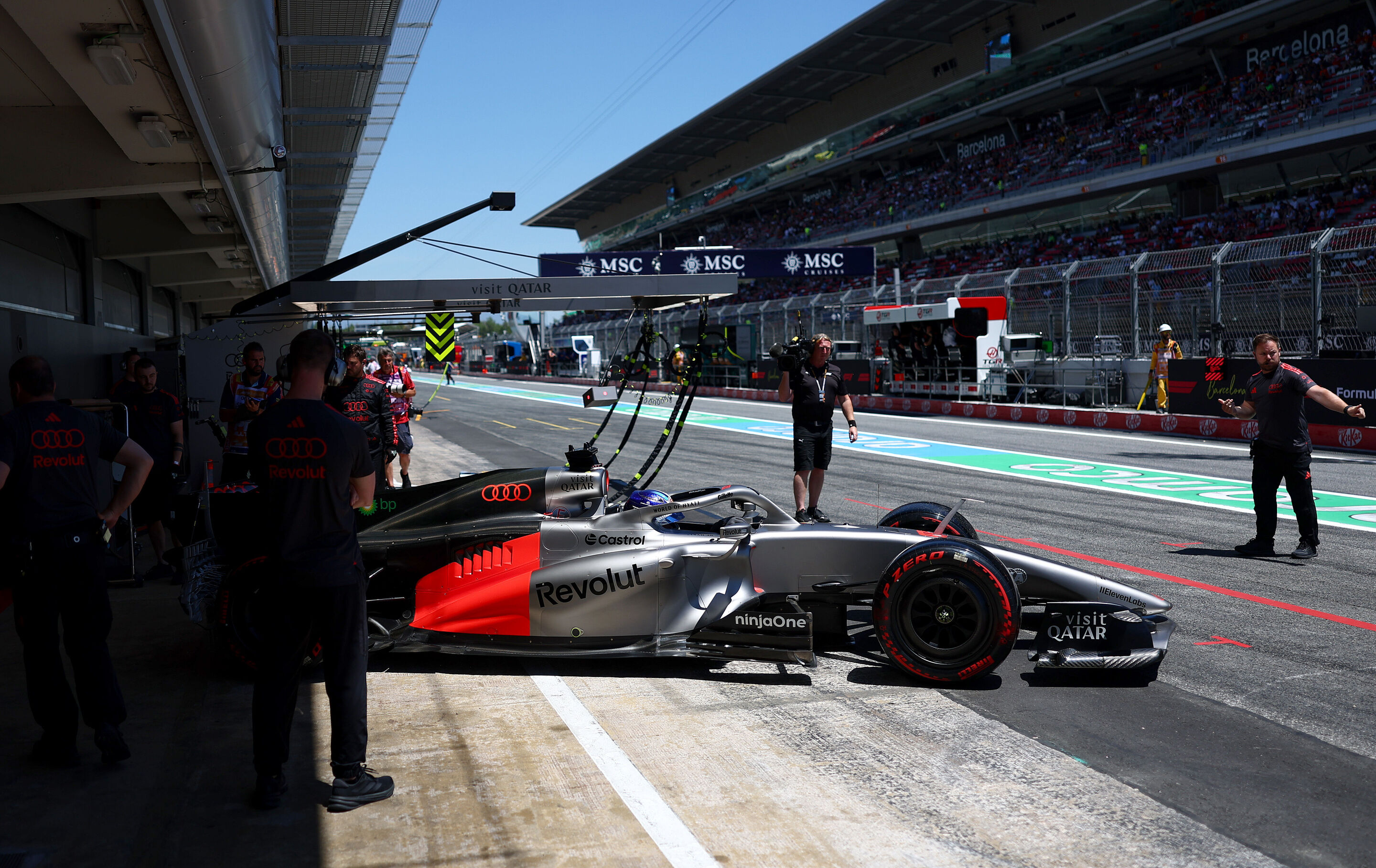 Audi Revolut F1 Team: Barcelona Grand Prix - Audi R26 #97, Paul Aron