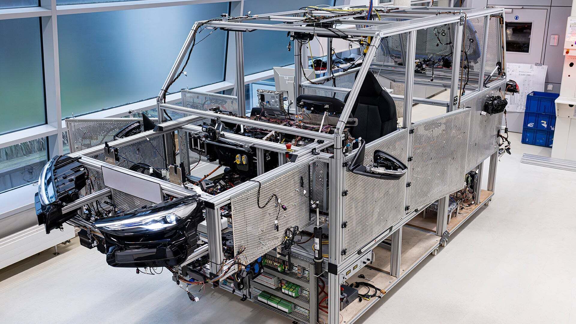 Auto-Gehäuse in einem SDV Lab