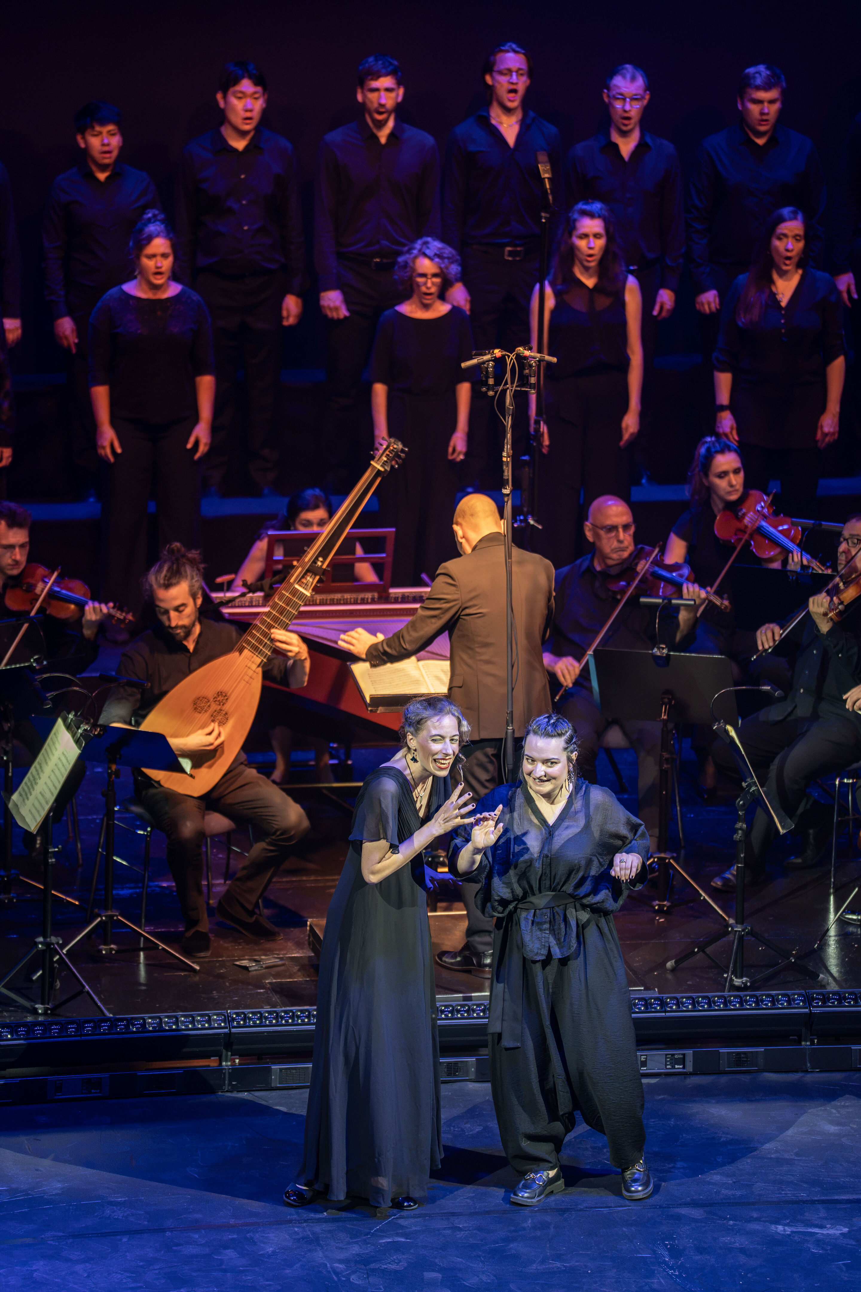 Audi Summer concert: Performance of “Dido and Aeneas” featuring Flying Steps at the Festsaal Ingolstadt - View of the blue-violet illuminated stage in the Festsaal of the Stadttheater Ingolstadt, featuring two singers from the vocal ensemble LauschWerk....