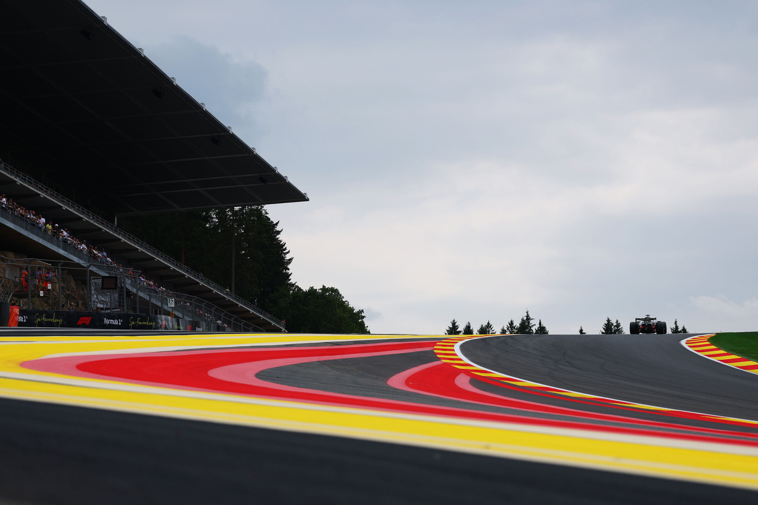 Audi Revolut F1 Team: Belgian Grand Prix - Audi R26 #27, Nico Hulkenberg
