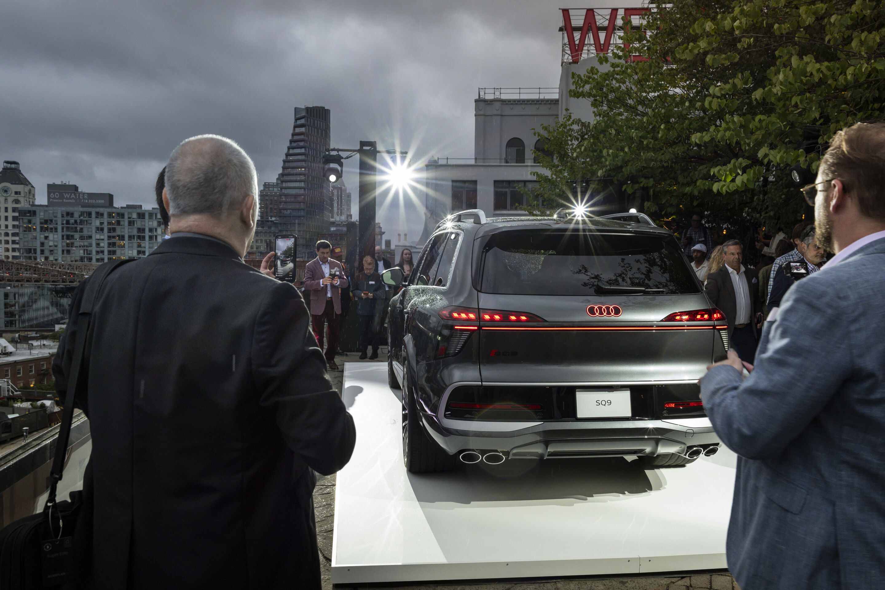 Neue Spitze im Audi Portfolio: Mit dem Q9 präsentiert die Marke mit den vier Ringen ihren ersten großen Full-Size-SUV - Impressionen von der Medien-Weltpremiere in New York City