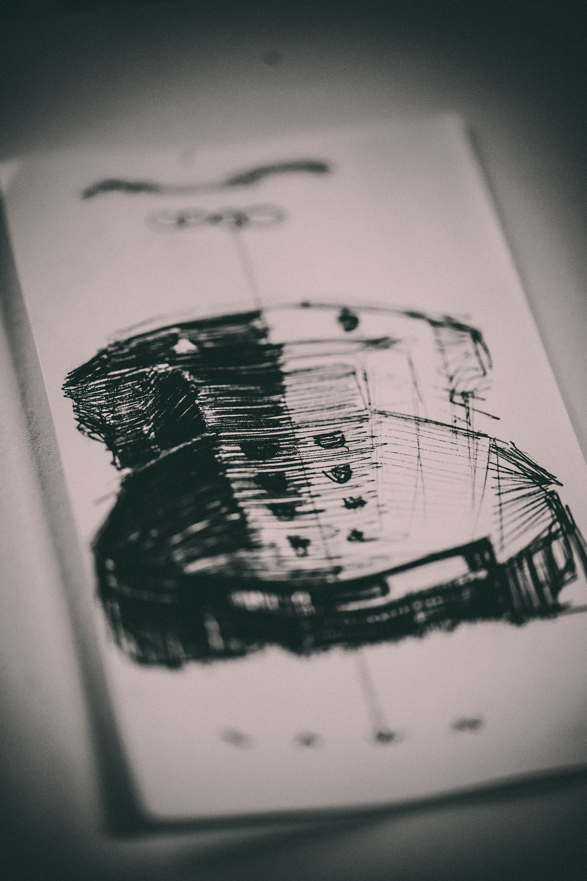 Sketch - The Audi Nuvolari in 405 Days - First sketches: Everything begins on paper or digital tablets. Designers create the first shapes, searching for the ideal expression and the perfect line for the Audi Nuvolari.