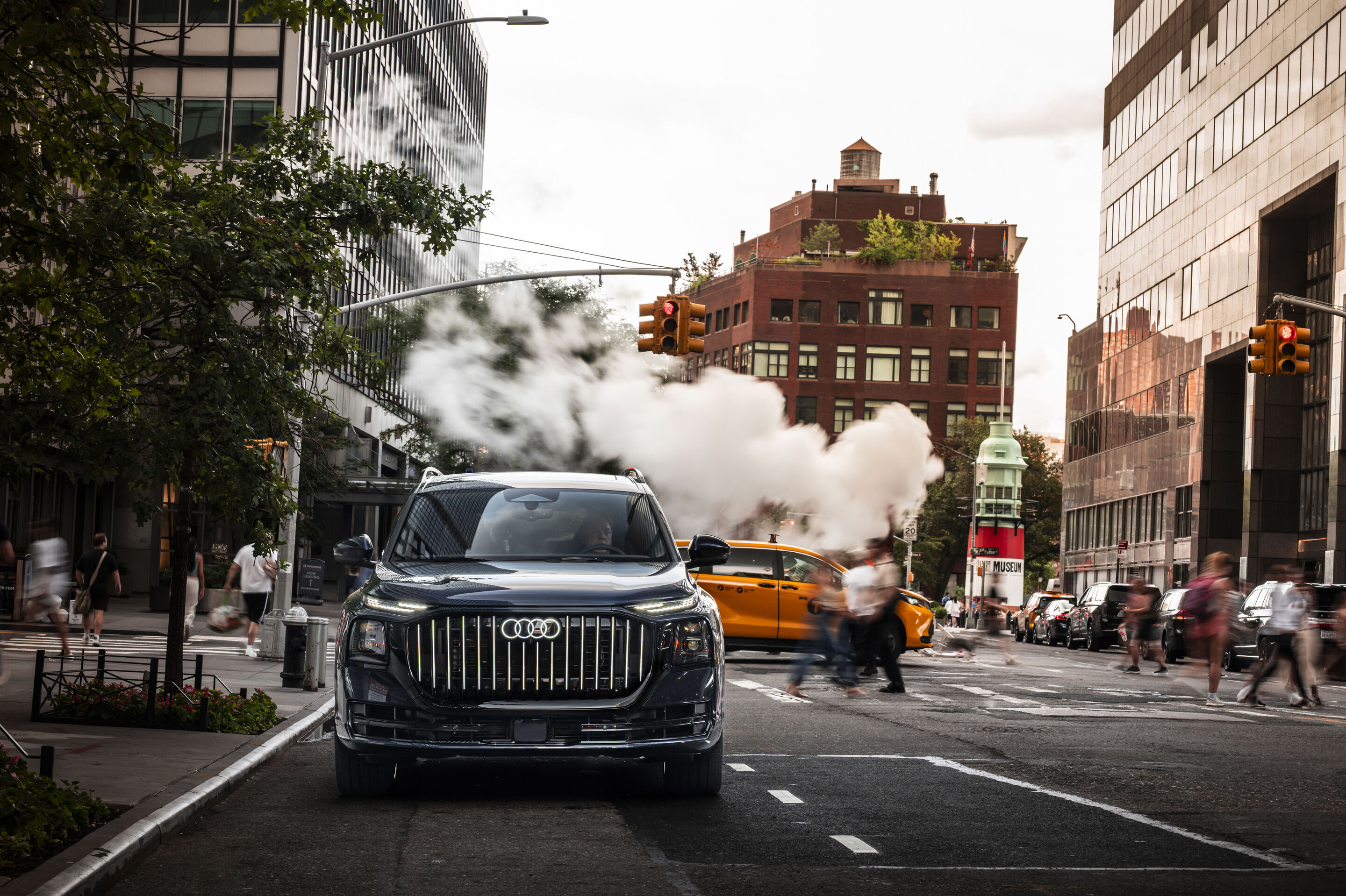 Audi Q9 - Waitomo blue metallic, dynamic photo from New York City