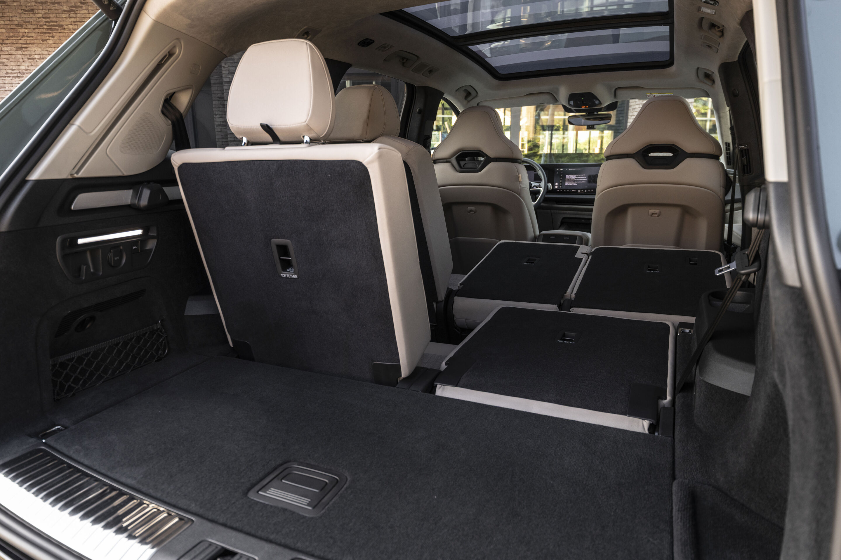 Audi Q7 SUV - Interior detail