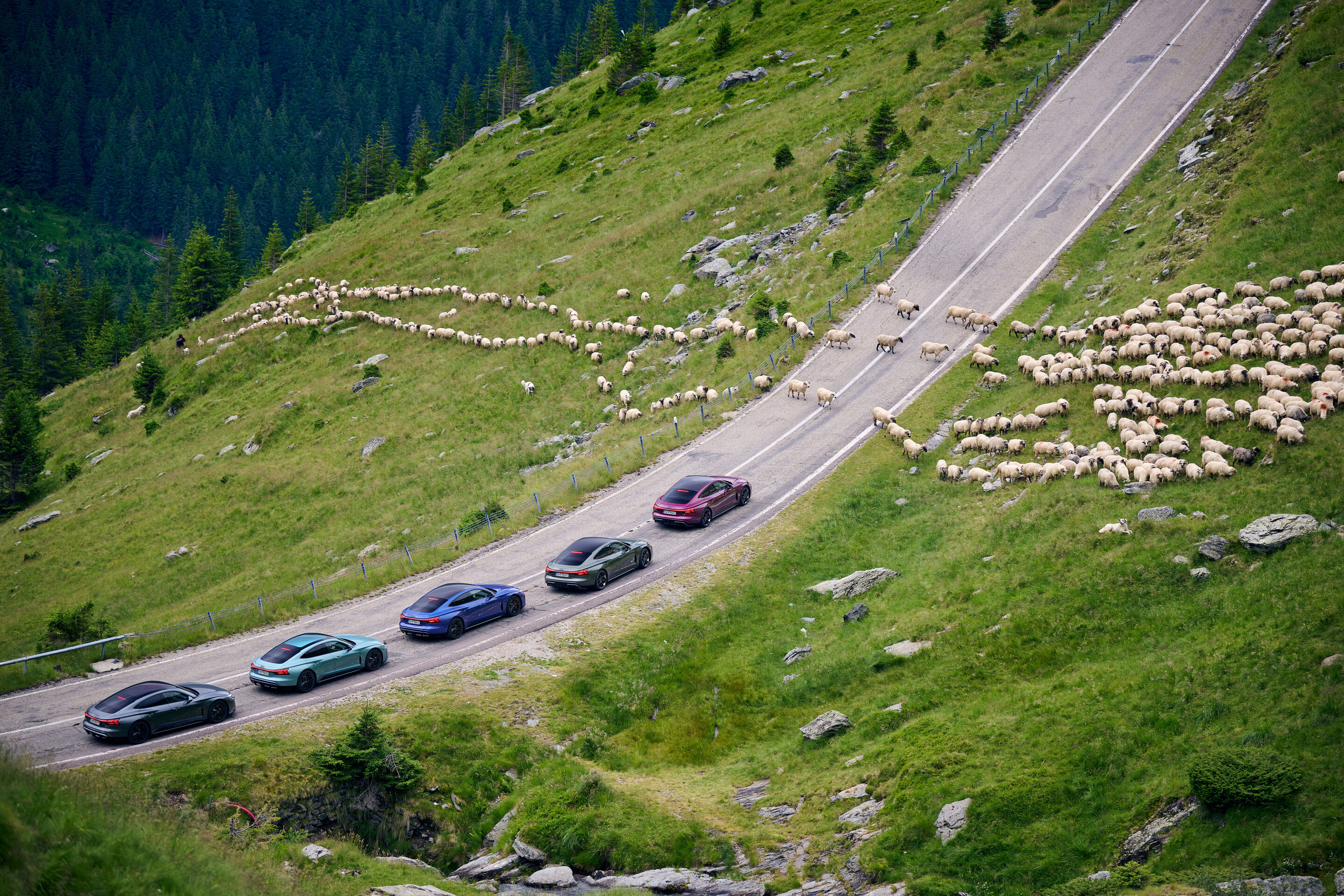 Electric Escape: Through the Carpathians in the Audi e-tron GT - Tradition and modernity as well as nature and technology meet naturally along the Transfăgărășan.
