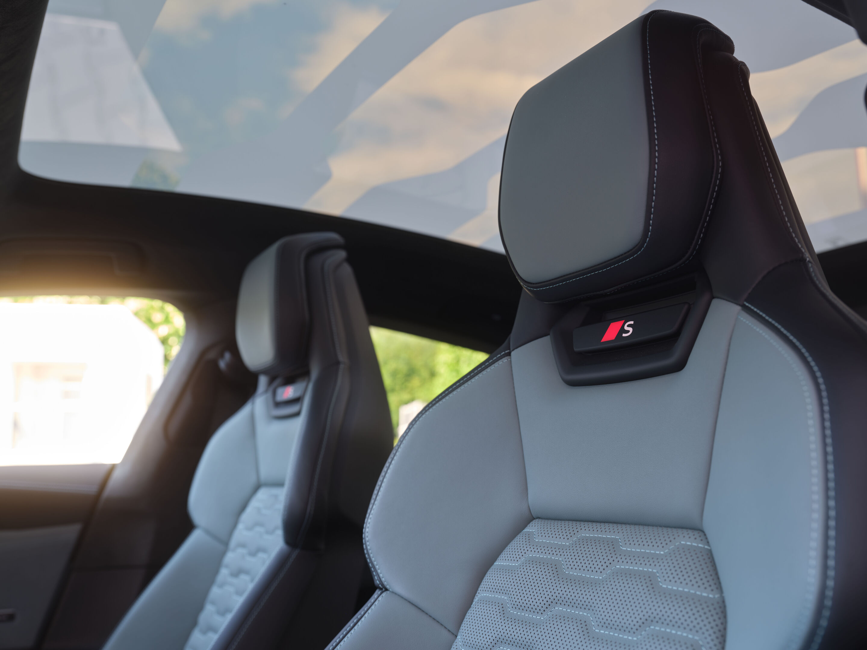 Electric Escape: Through the Carpathians in the Audi e-tron GT - Premium materials and ergonomic design in the interior of Audi e-tron GT create an environment built for effortless travel.