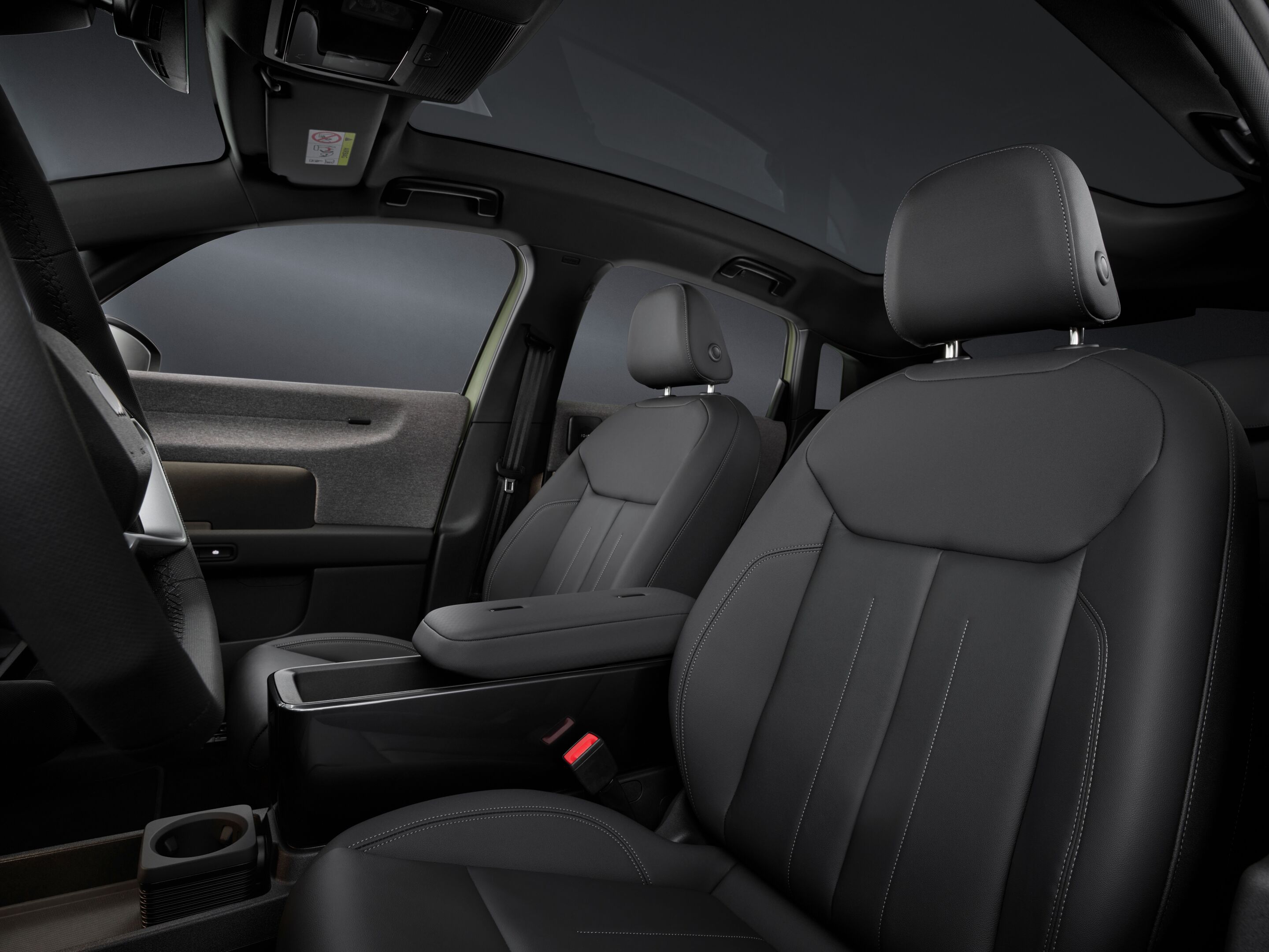 Audi A2 e-tron - studio static shot, interior, driver and front passenger seats, centre armrest with modular Fidlock fastening system