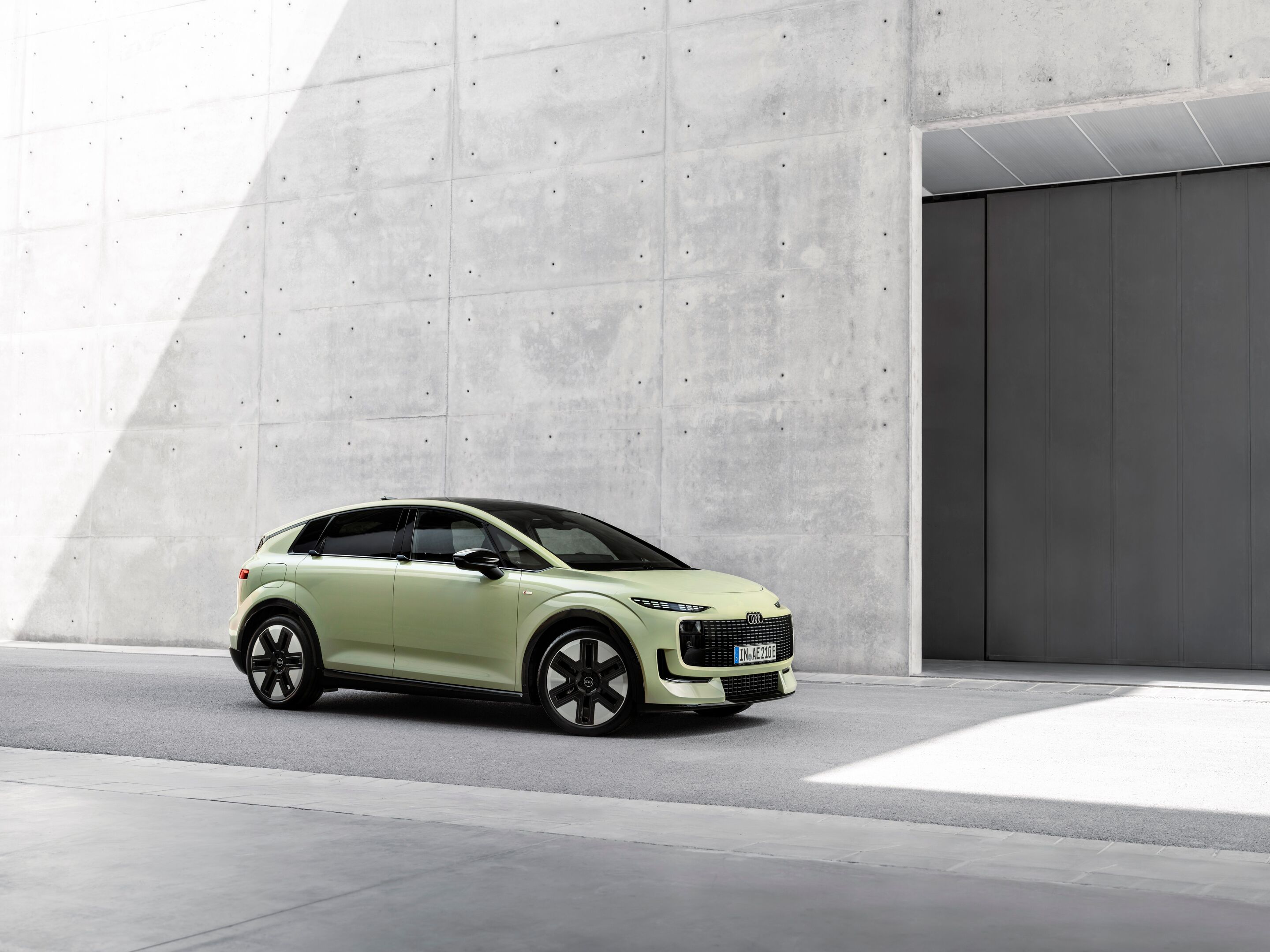 Audi A2 e-tron - Colour: pistachio green, outdoor static photo, exterior, three-quarter front view