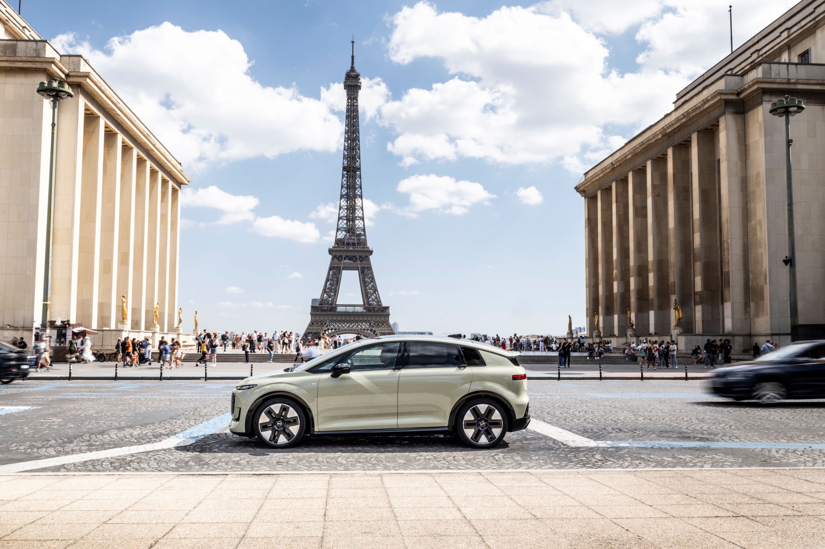 Audi presents the A2 e-tron - With its focus on efficiency, intelligent technology, and everyday usability, the Audi A2 e-tron is a tangible example of Audi’s renewal. Impressions from Paris.