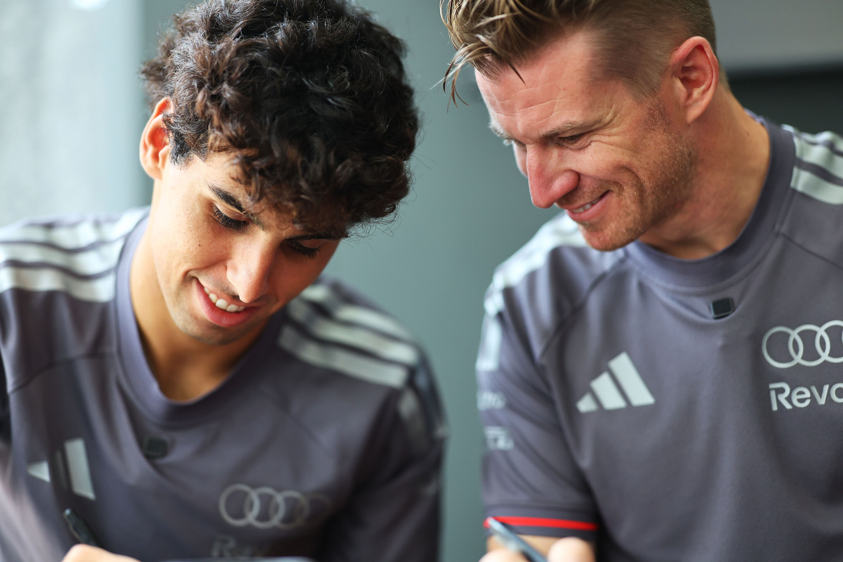 Audi Revolut F1 Team: Grand Prix von Bahrain in Malaysia - Gabriel Bortoleto, Nico Hülkenberg