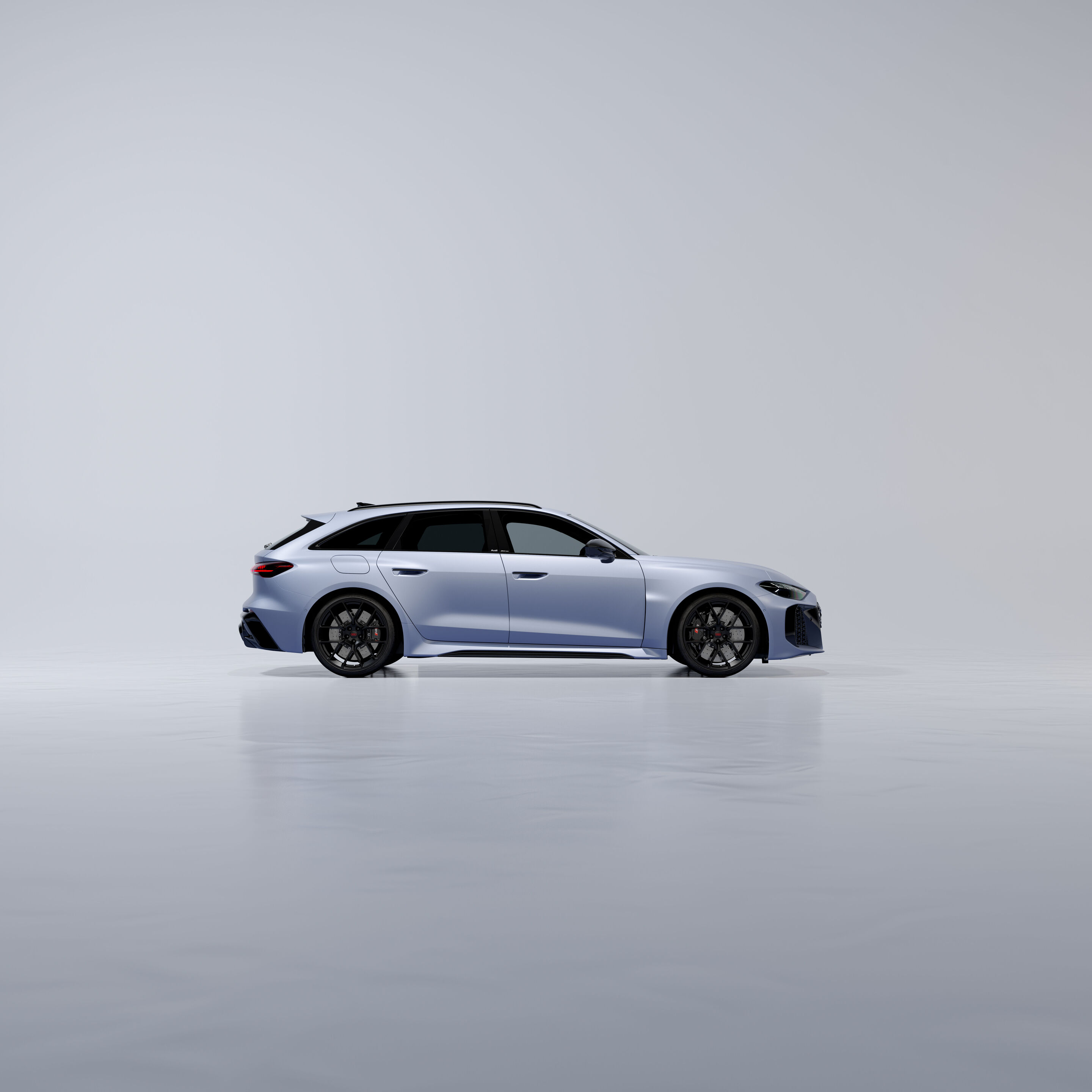 Große Bühne für den Audi RS 5 bei der Formel 1 in Singapur - Im Rahmen des Grand Prix von Singapur hat der neue Audi RS 5 zum Marktstart in Überseemärkten einen großen Auftritt, der mit einem speziellen Design die einzigartige Atmosphäre der asiatischen...