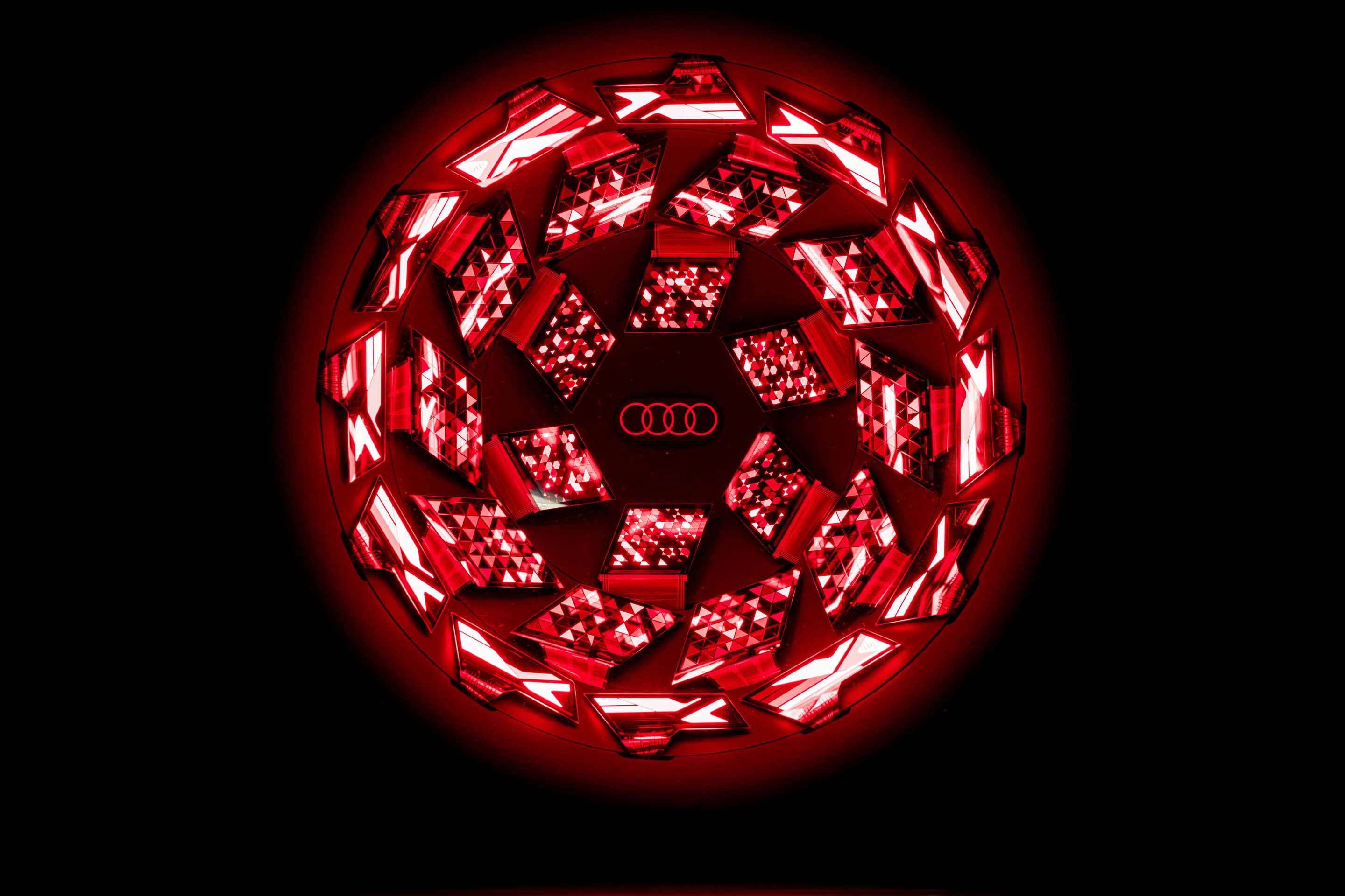 Audi OLED lighting technology - First to third generations of digital OLED technology