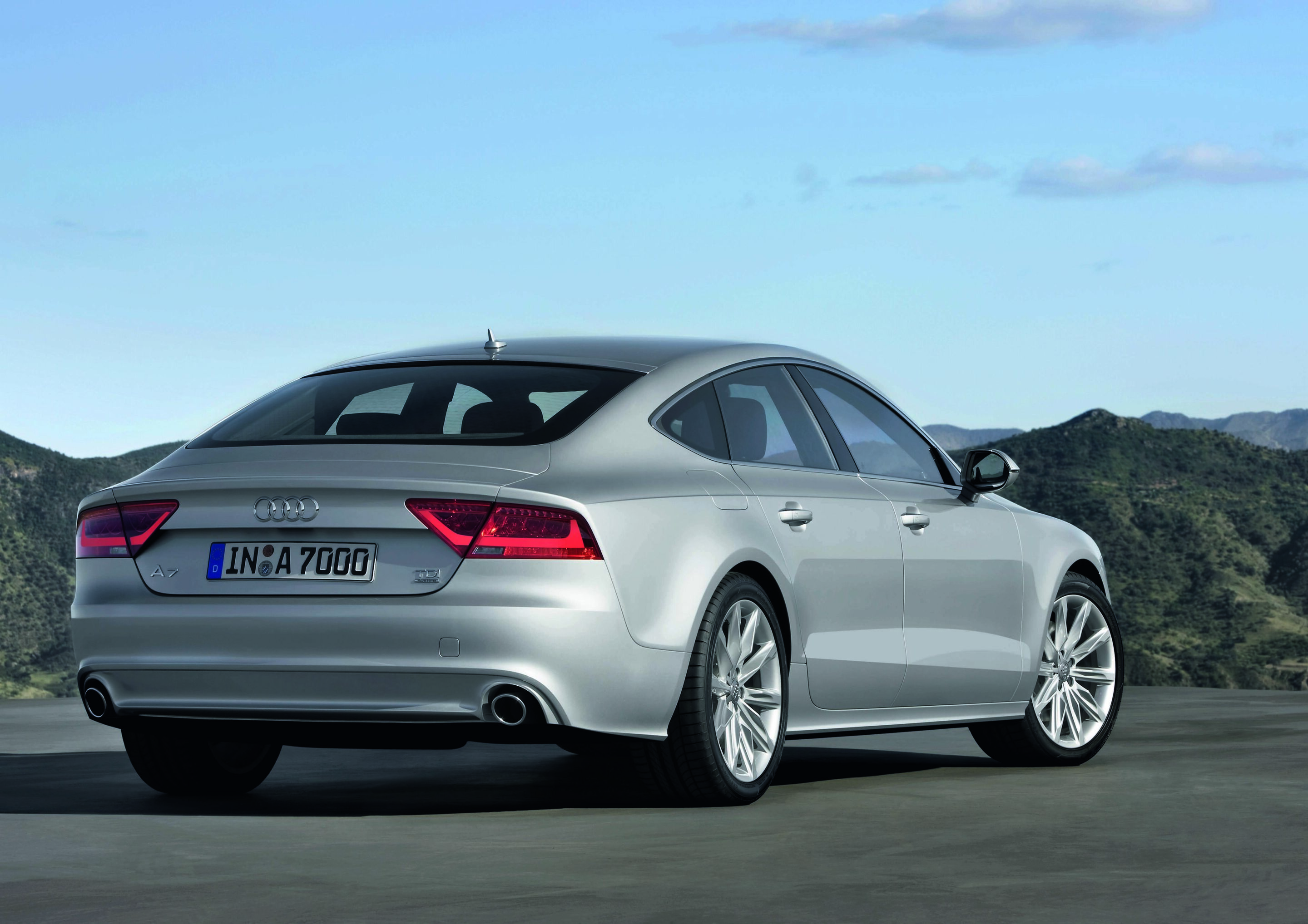 Audi A7 Sportback 3.0 TDI quattro - Colour: Ice silver