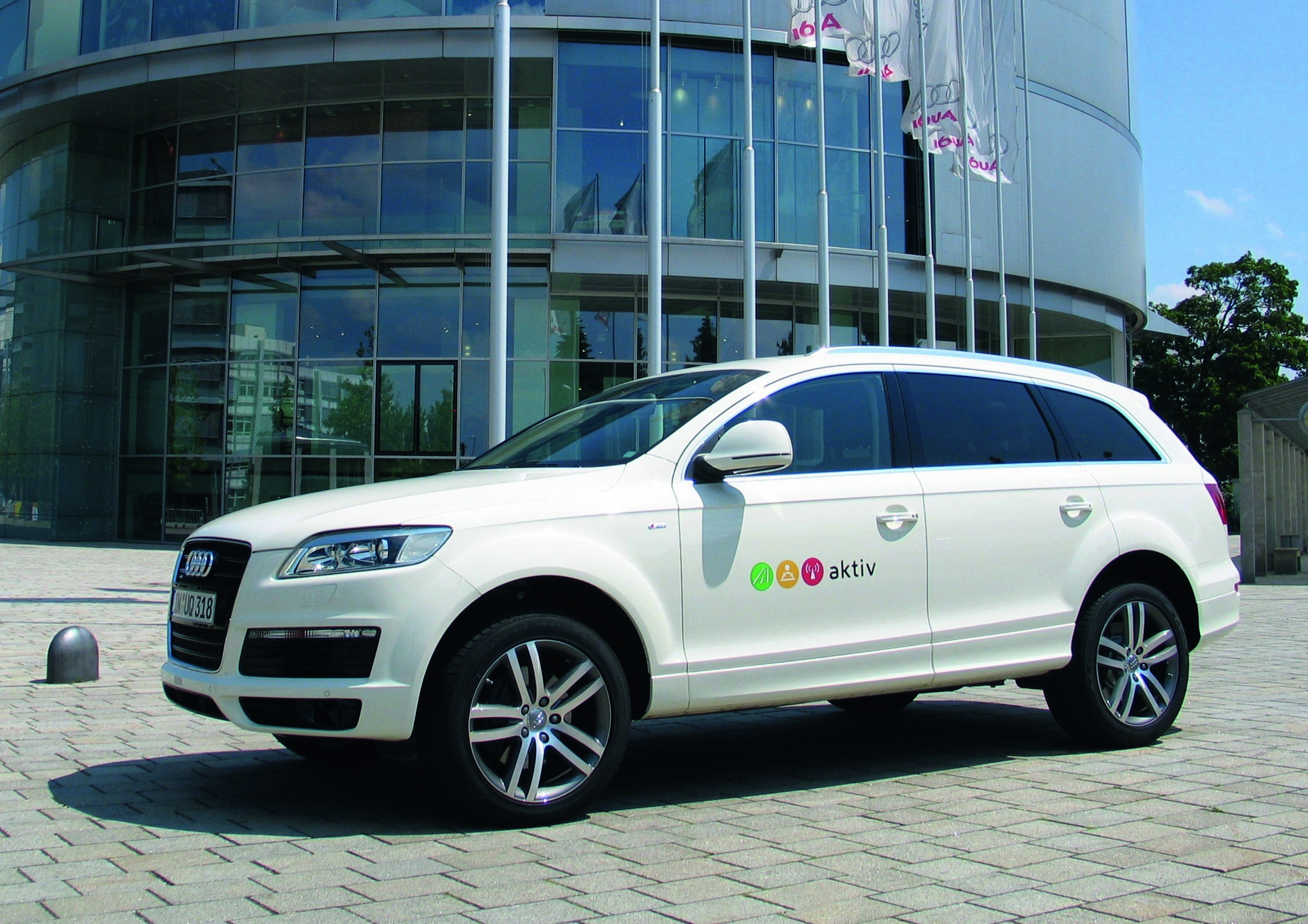 AUDI AG test vehicle research initiative AKTIV
