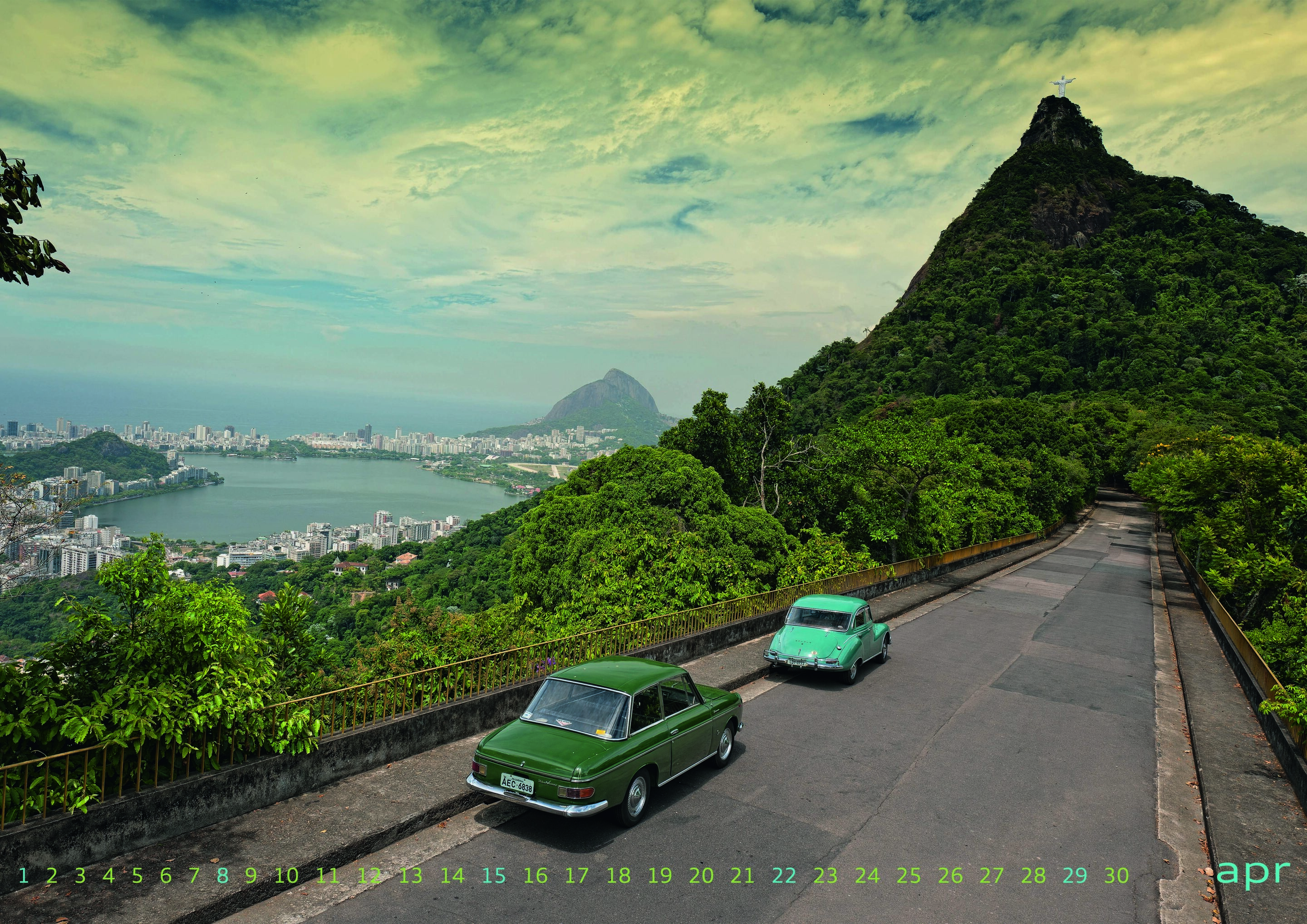 Around the world in a year with Audi Tradition - Brazilian DKW vehicles under the world-famous statue of Christ in Rio de Janeiro: in the 1950s and 1960s DKW models were built in Brazil under licence, such as the DKW Fissore (left) or the DKW Belcar.