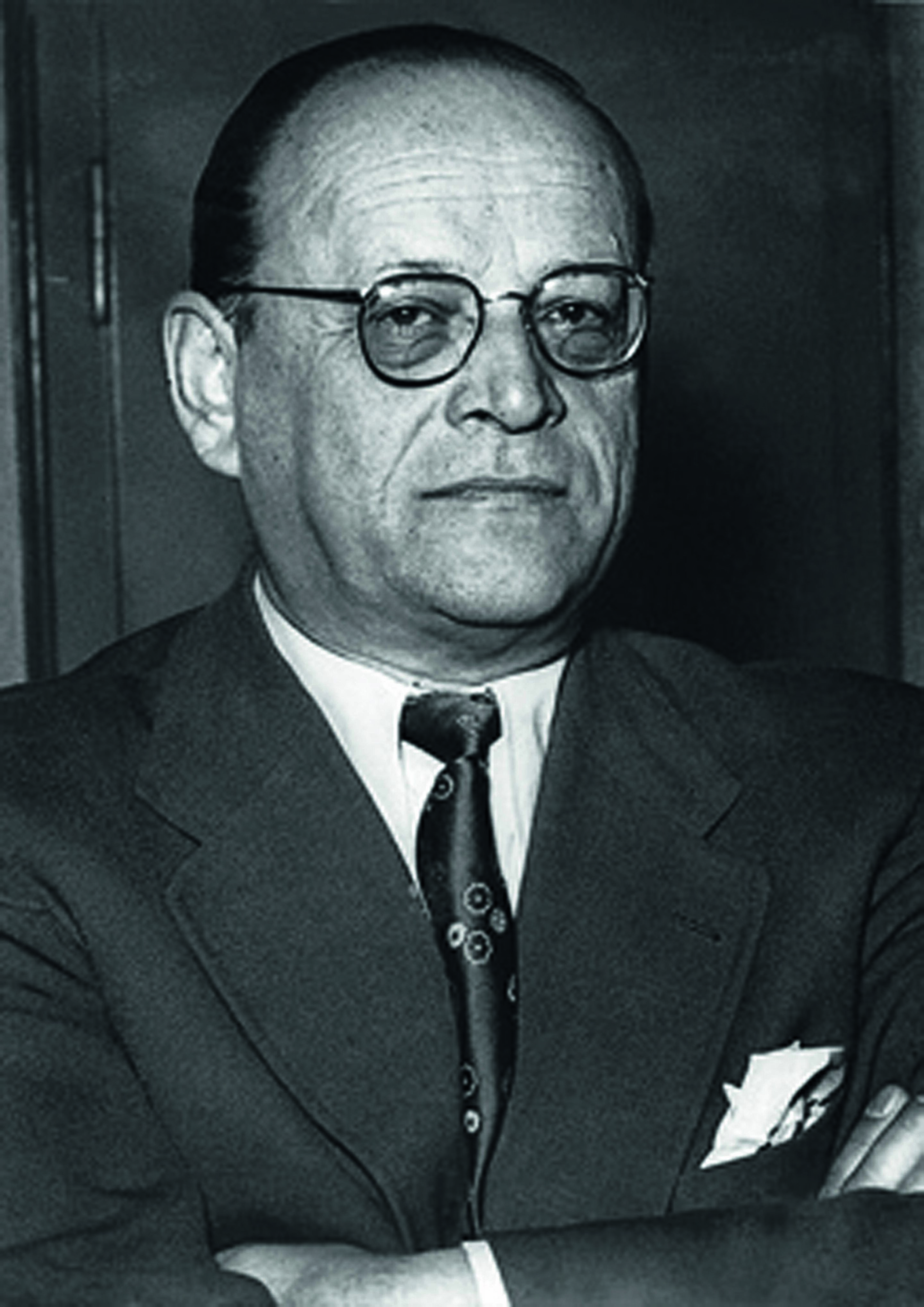 Jubiläumsmagazin Historie - Dr. Carl Hahn, Vertriebschef der Auto Union