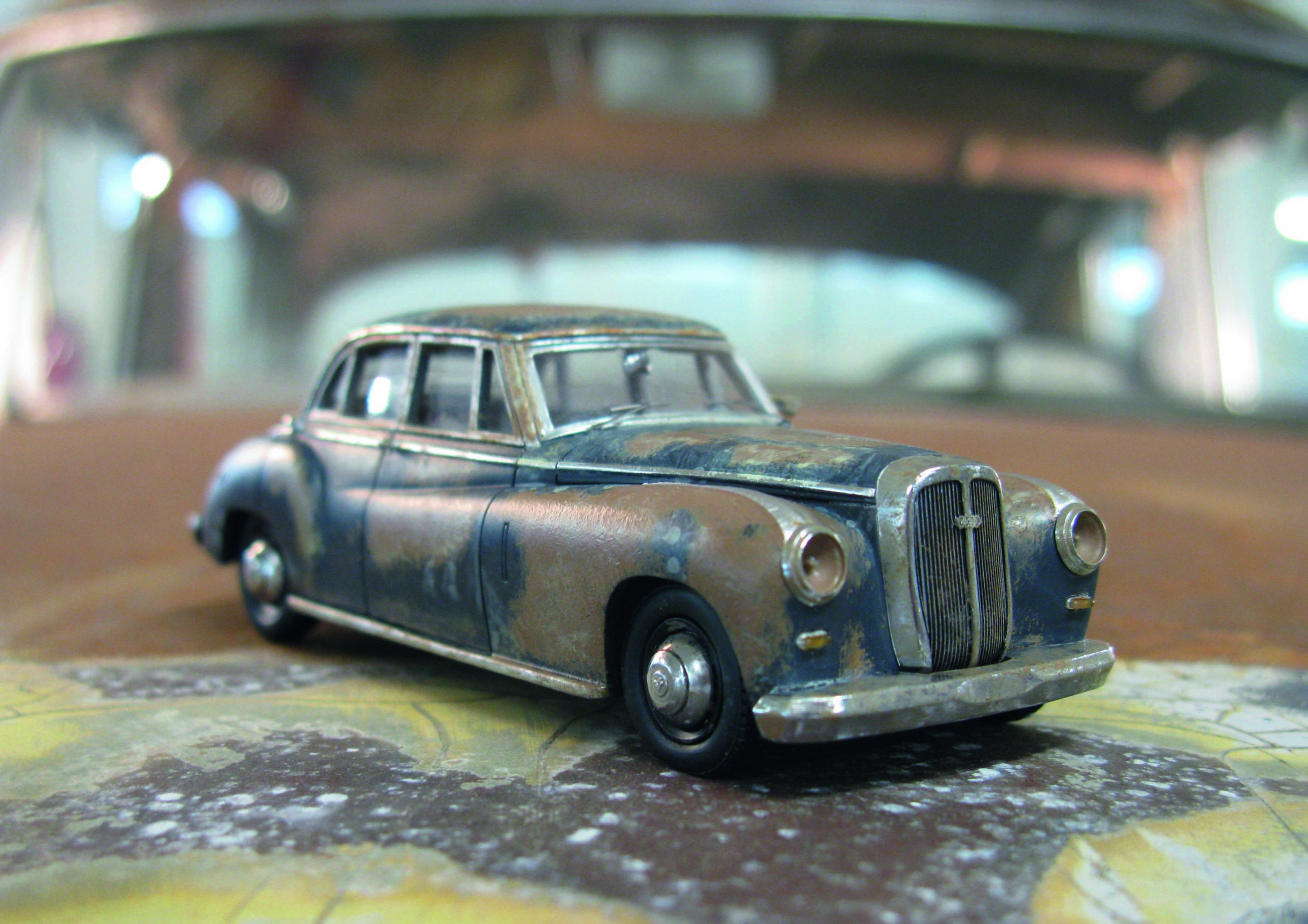 Das Modell auf dem Original: Der Horch 830 BL aus dem Jahre 1953.