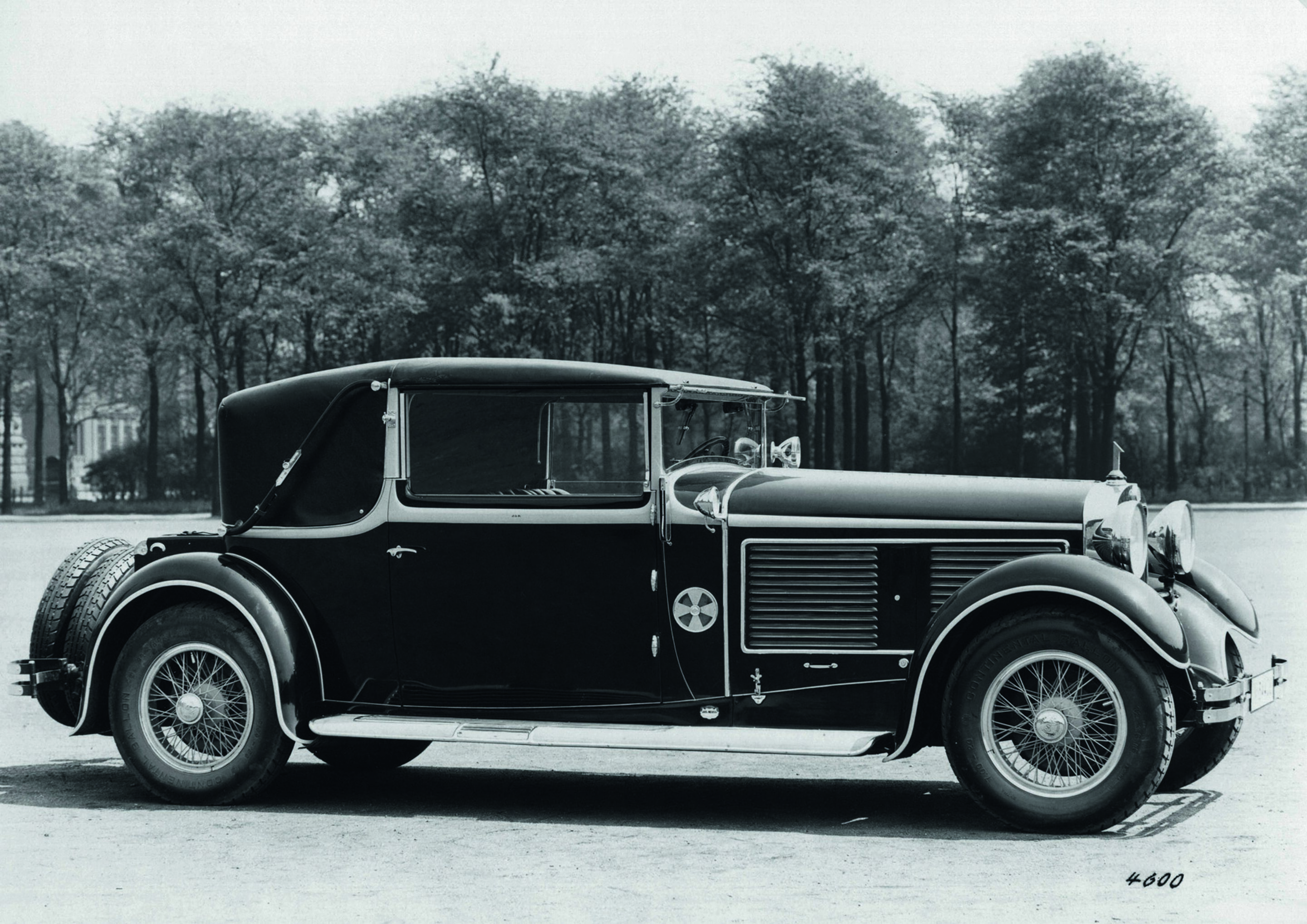 Anniversary magazine History - Special build - cabriolet version of the Audi Imperator by coachbuilder Neuss from Berlin-Halensee
