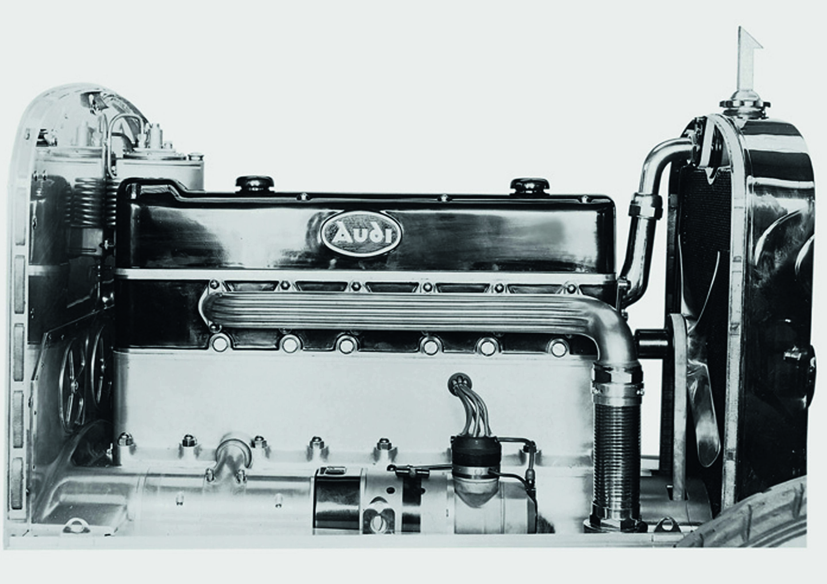 Anniversary magazine History - The six-cylinder engine of the Audi Type M