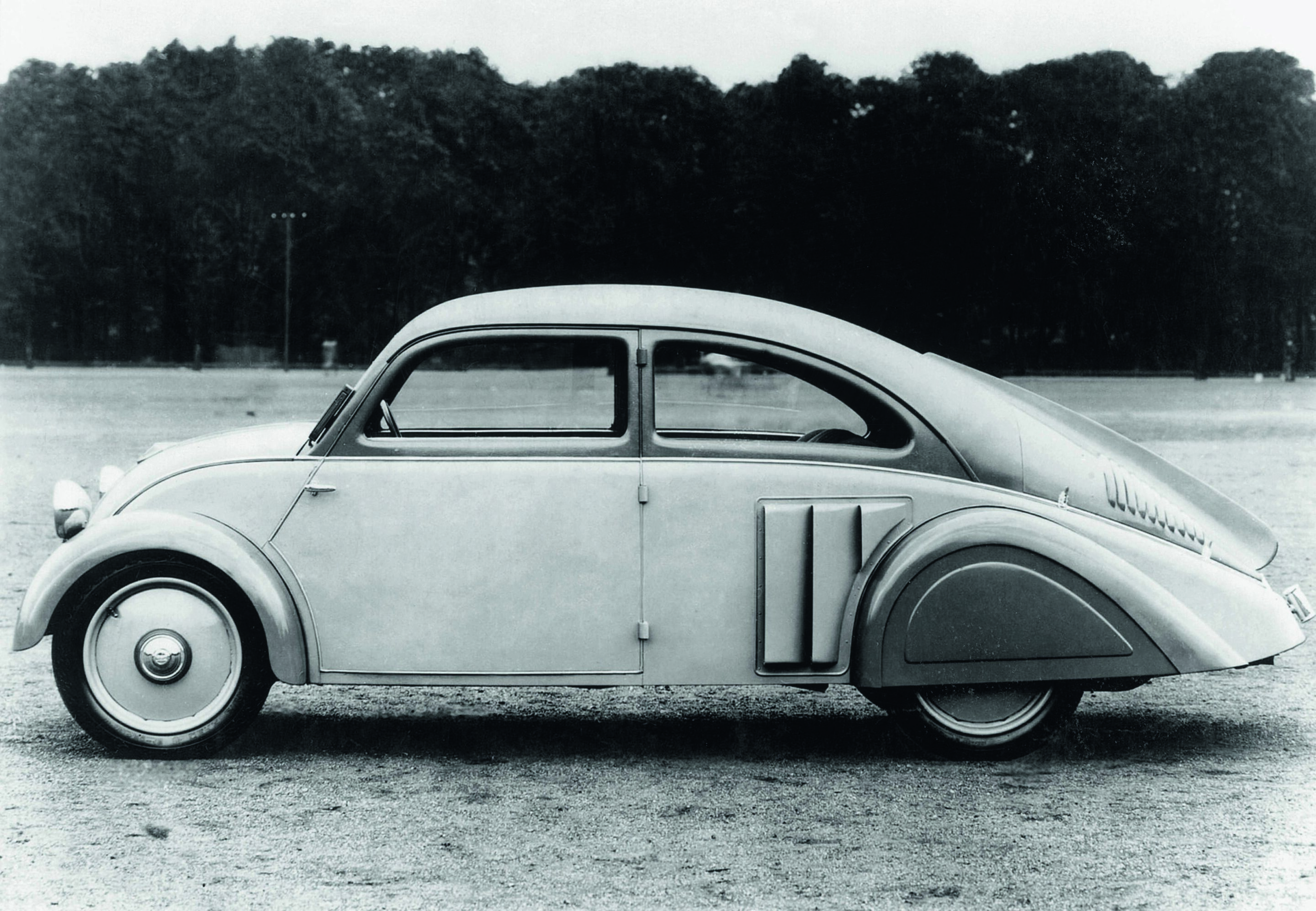 Anniversary magazine History - Streamline - this DKW rear-engine streamline car was an early attempt in 1932