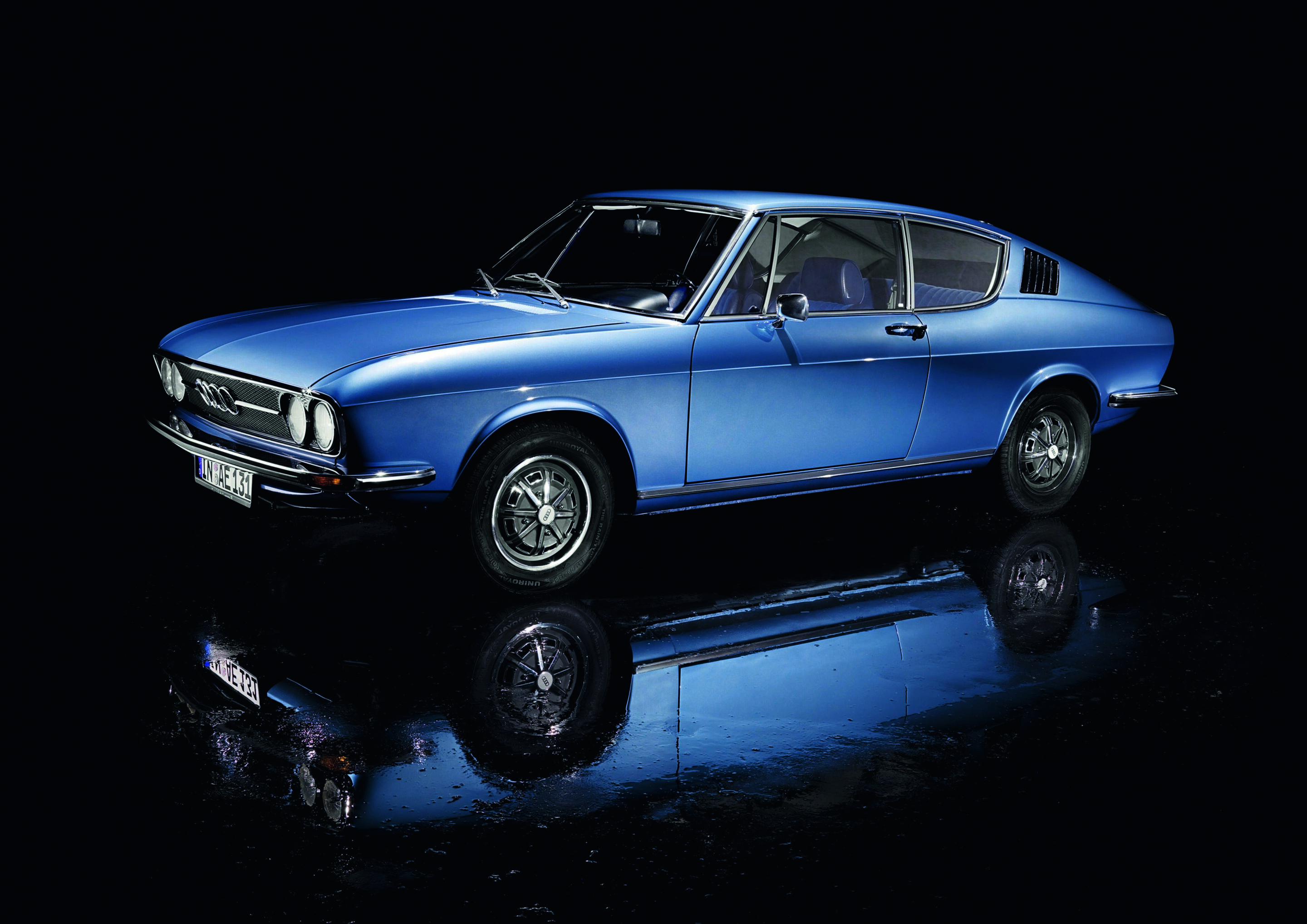 Neues Buch von Audi Tradition: „Audi 100 Coupé S“ - Das Audi 100 Coupé S.