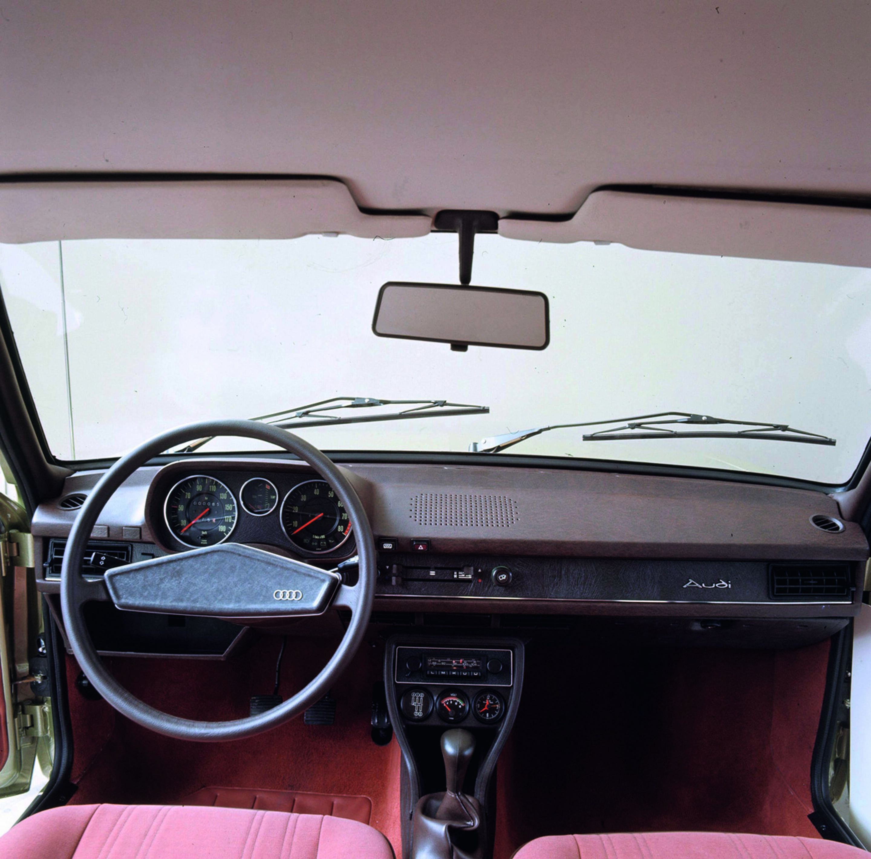 Jubiläumsmagazin Historie - Audi 80, Modelljahr 1977