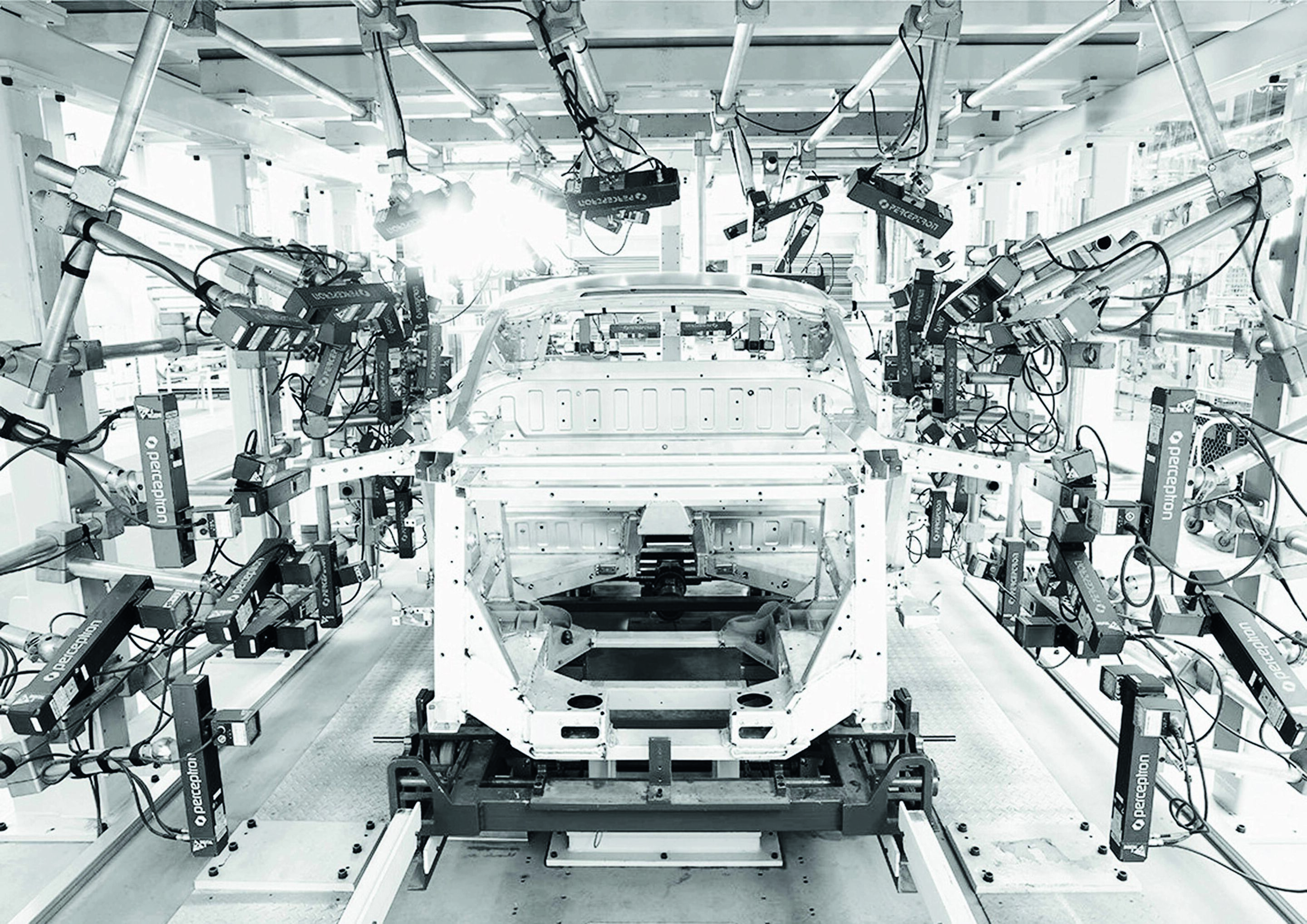 Jubiläumsmagazin Historie - Präzision im Aluminium-Leichtbau: Laser-Sensoren prüfen jeden Audi Space Frame für den R8 an 220 Messpunkten auf zehntel Millimeter
