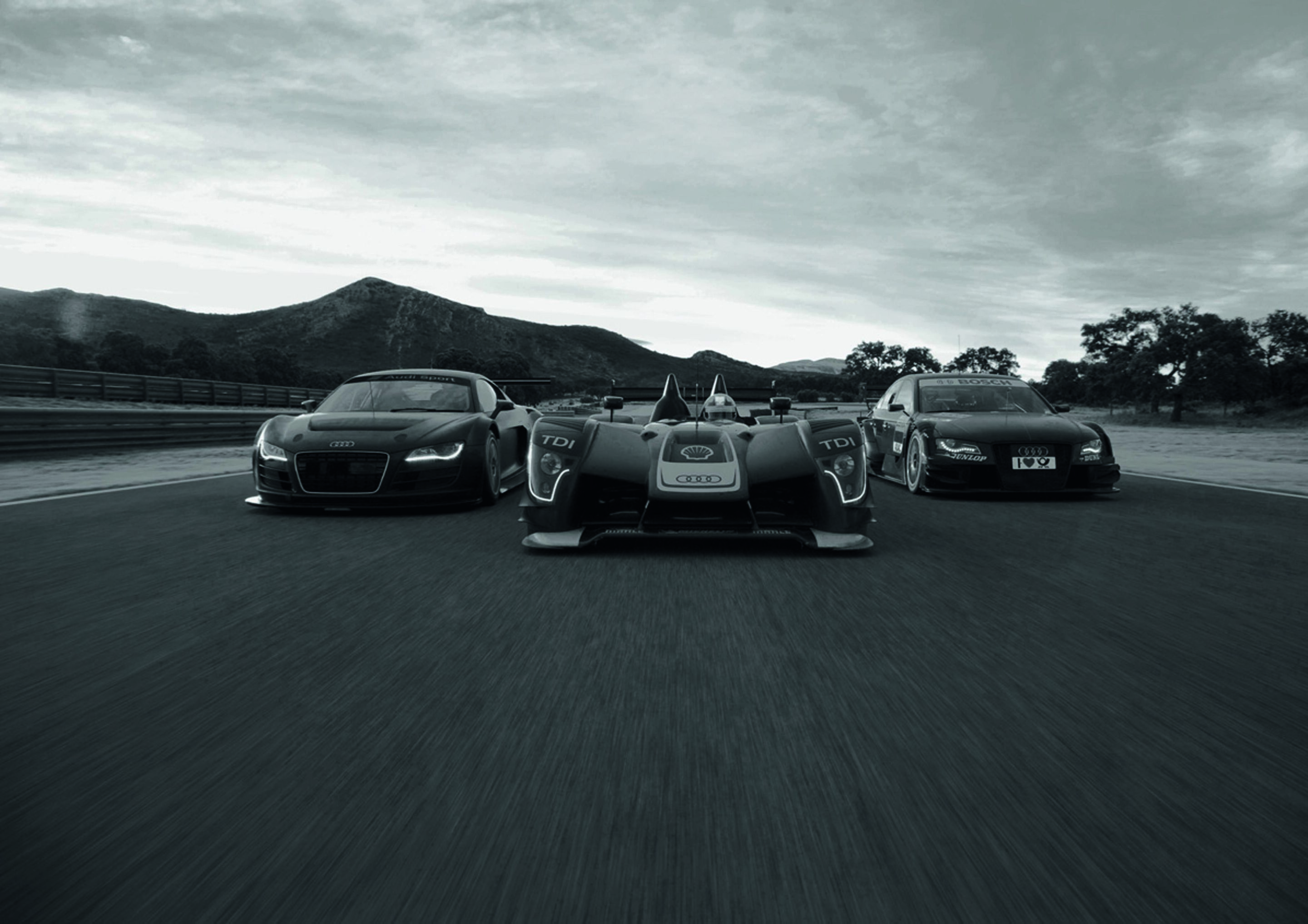 Jubiläumsmagazin Motorsport - Audi R8 LMS, Audi R15 TDI, Audi A4 DTM