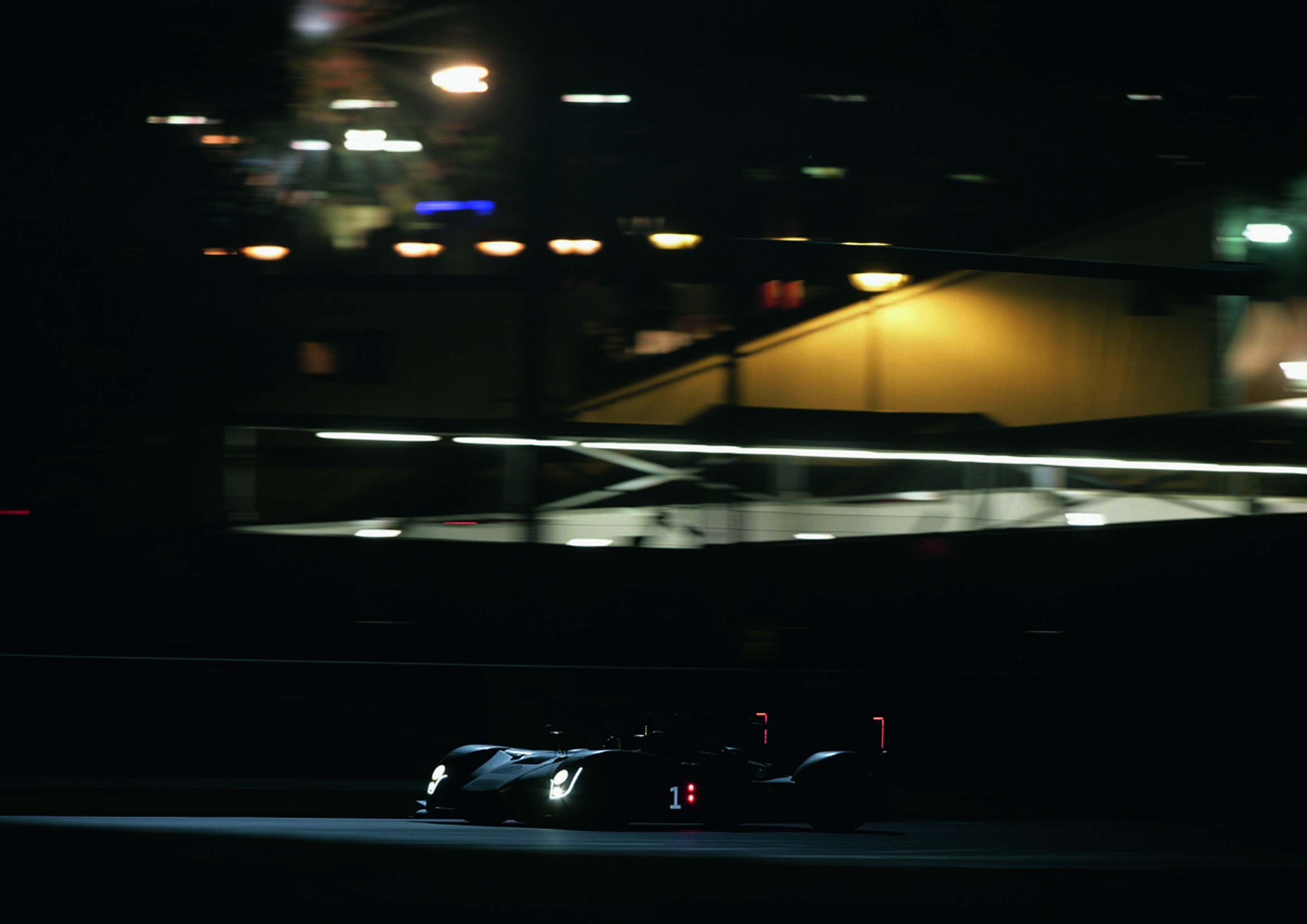 Anniversary magazine Motorsports - The long night of Le Mans - the Audi R15 TDI with the start number 1, driven by McNish/Kristensen/Capello.