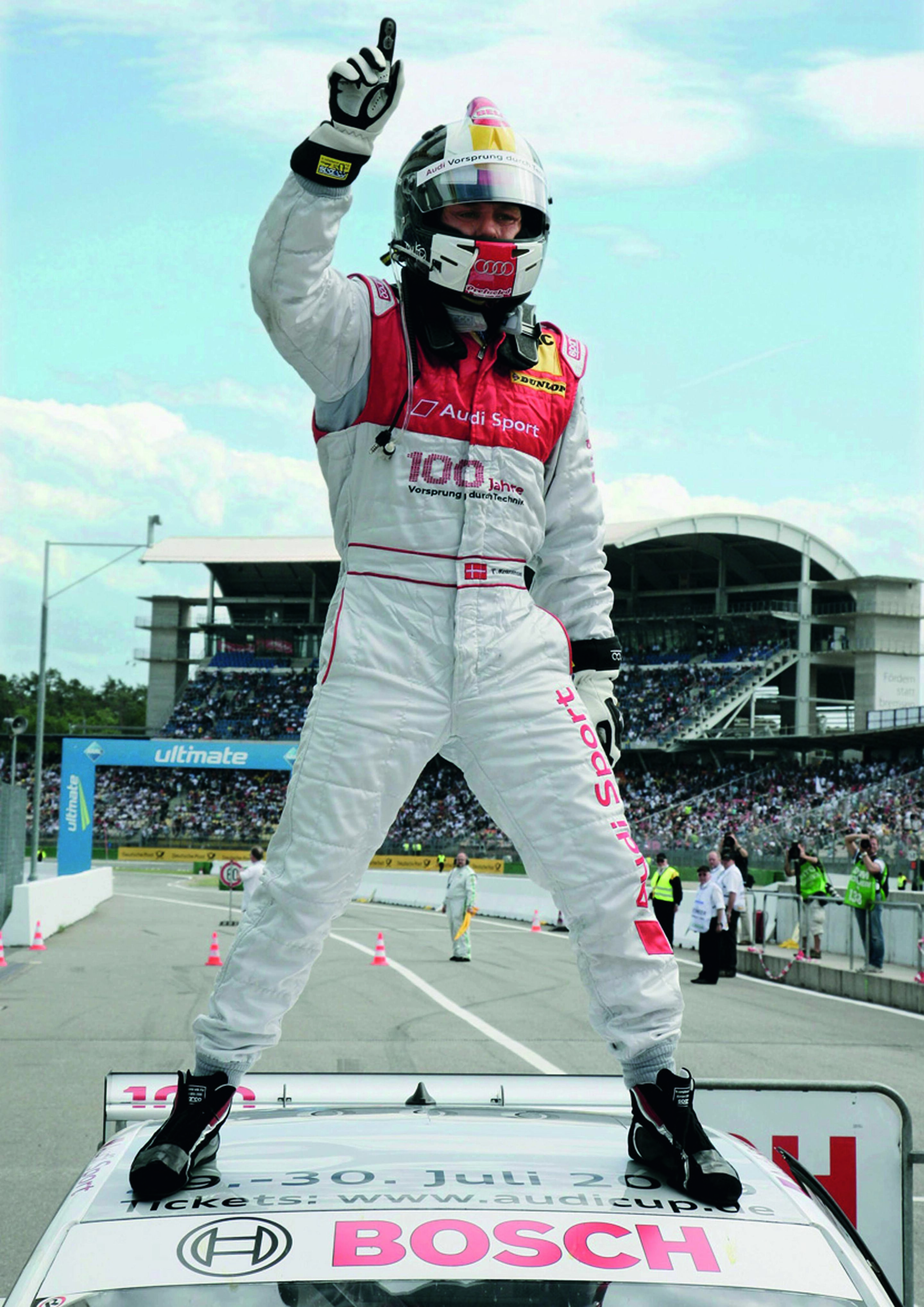 Anniversary magazine Motorsports - DTM 2009 in Hockenheim - Tom Kristensen made a perfect start to his final DTM season.