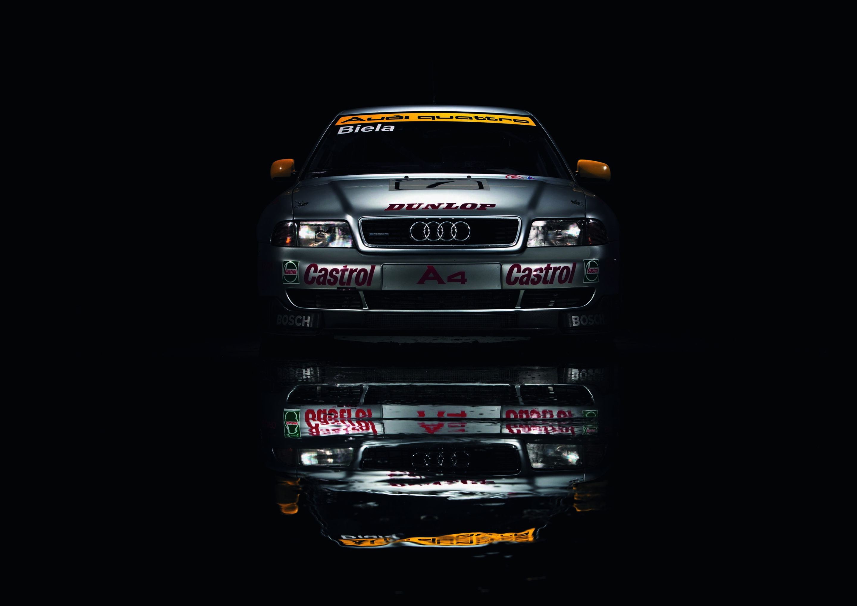Anniversary magazine Motorsports - The face of a victory - the Audi A4 Supertouring was unbeatable in the 1996 season.