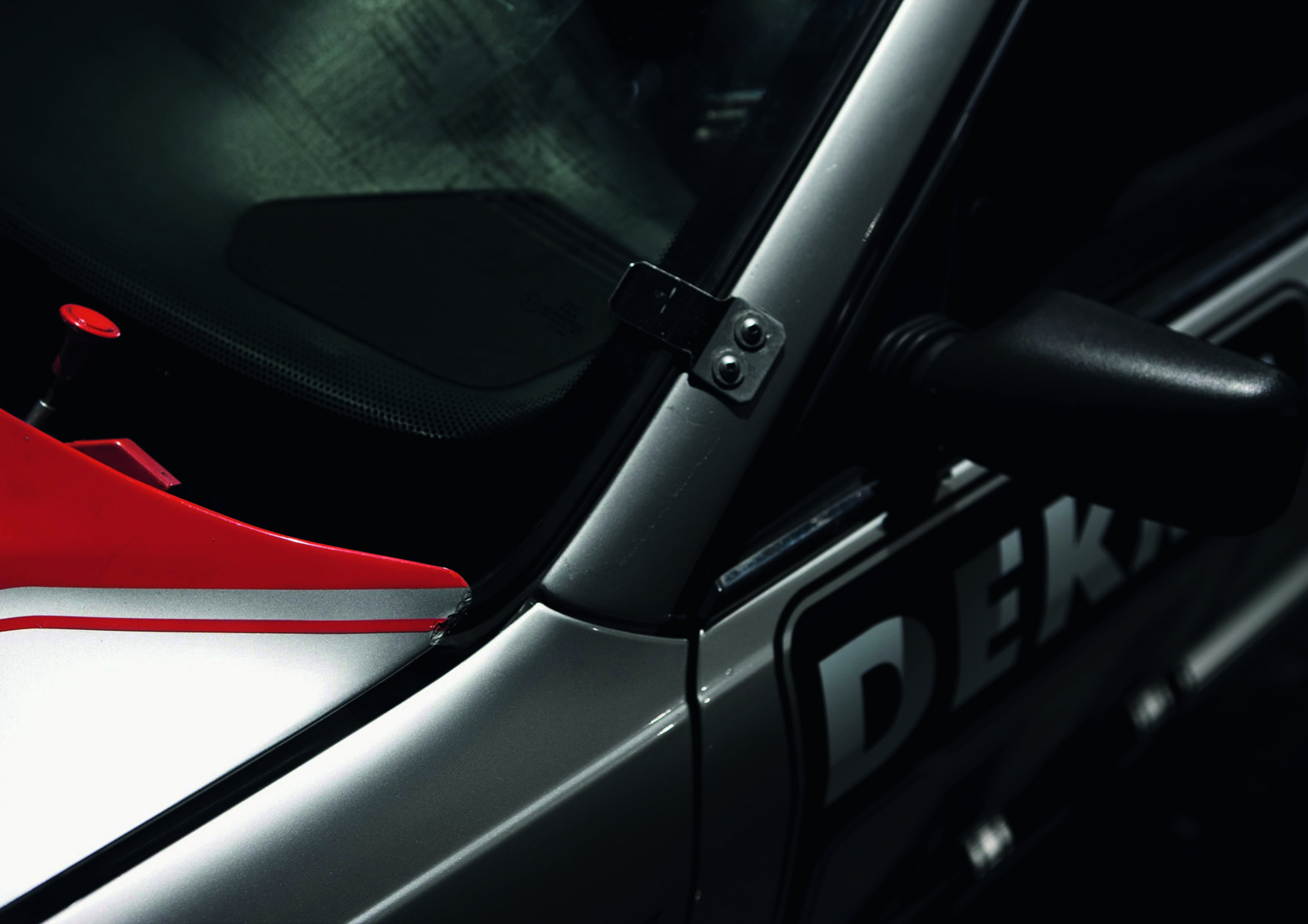 Anniversary magazine Motorsports - Audi V8 DTM - the luxury liner.
