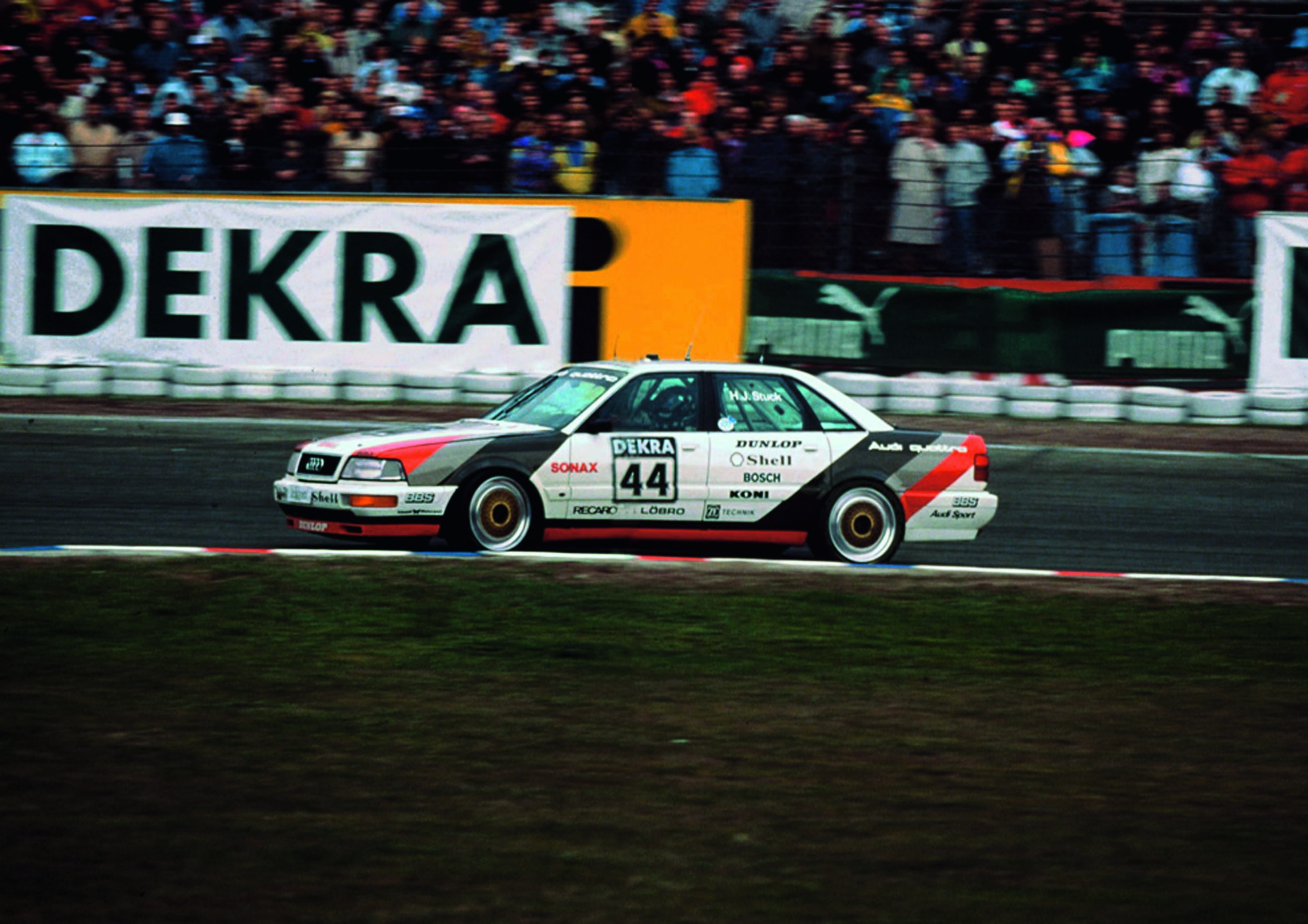 Anniversary magazine Motorsports - The first championship - in 1990, Stuck won the DTM final in Hockenheim.