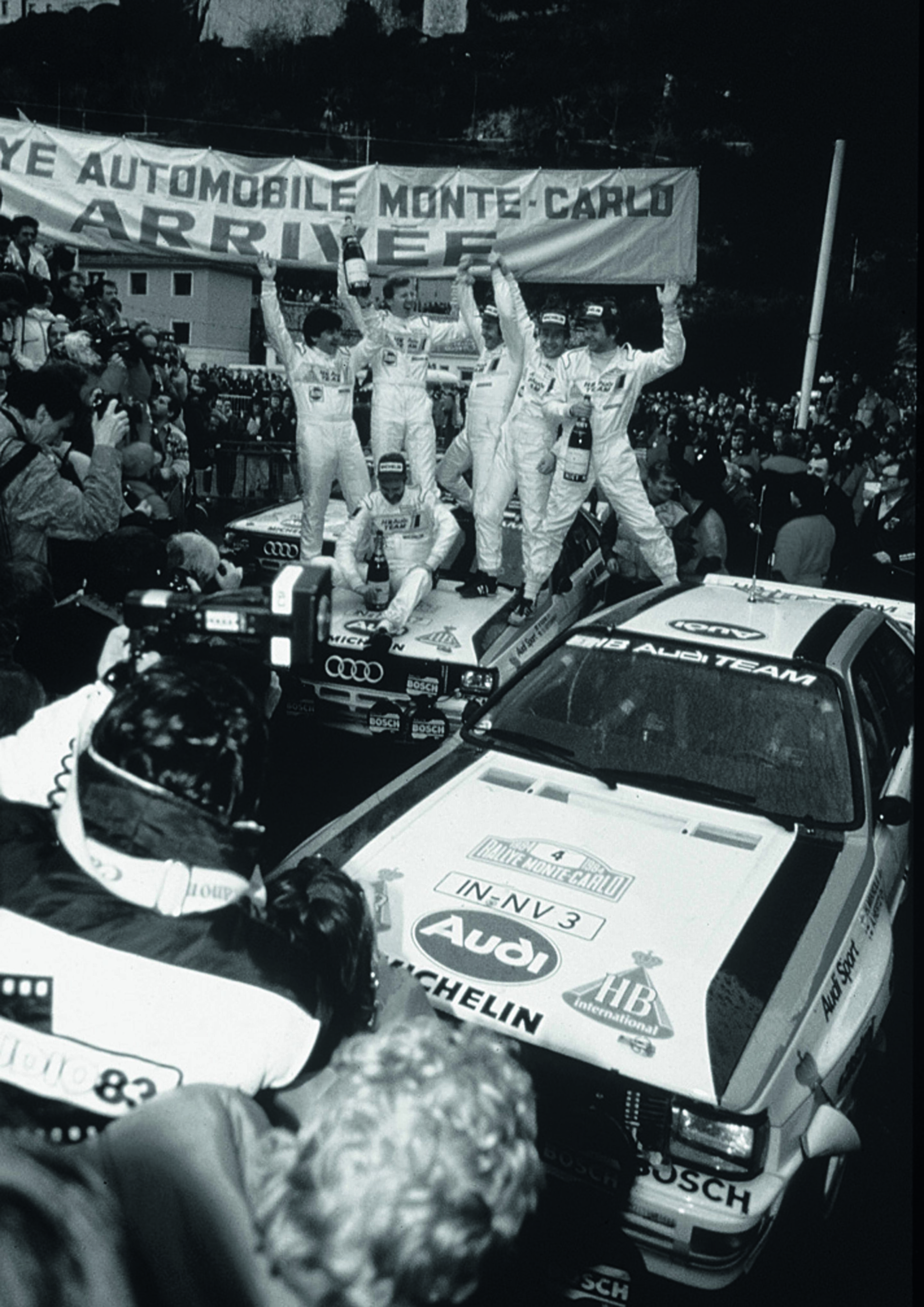 Jubiläumsmagazin Motorsport - Sieg: Walter Röhrl gewinnt 1984 die Rallye Monte Carlo.