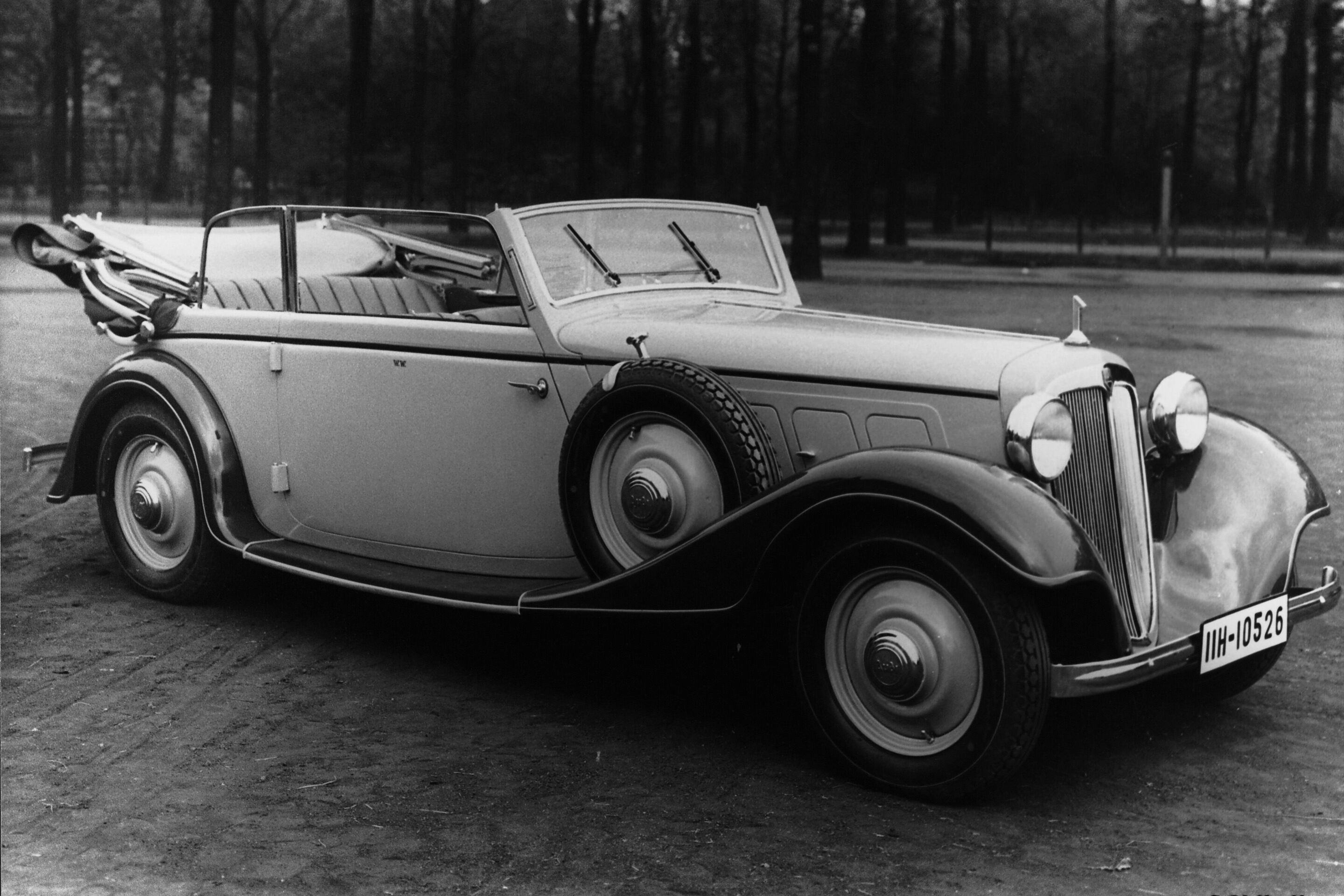 Audi "Front", Type UW convertible, 2 litre six-cylinder inline engine, front-wheel drive, 40 hp