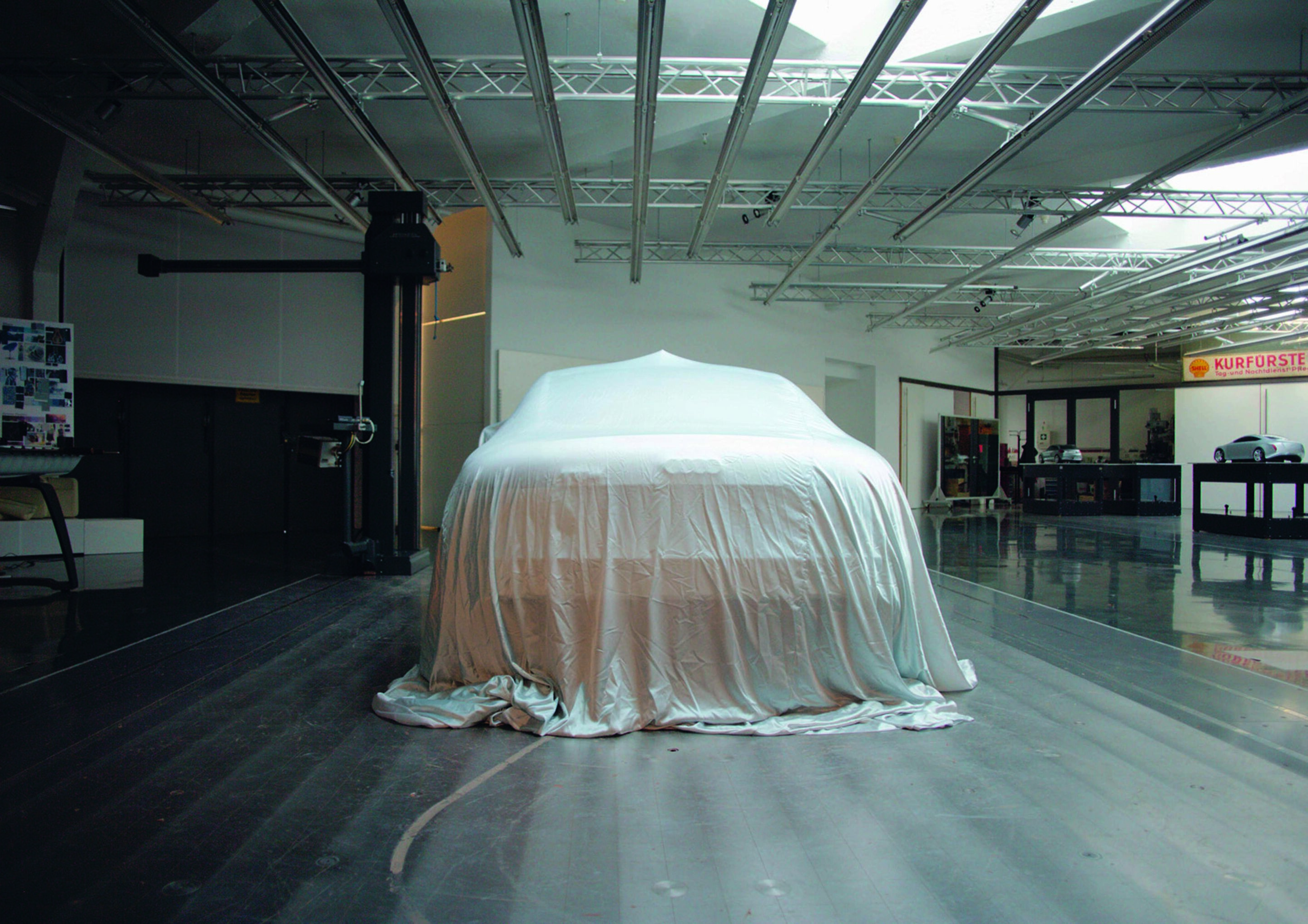 Jubiläumsmagazin Design - Audi Design: Ein fertiges 1:1-Modell im Atelier von München-Schwabing.