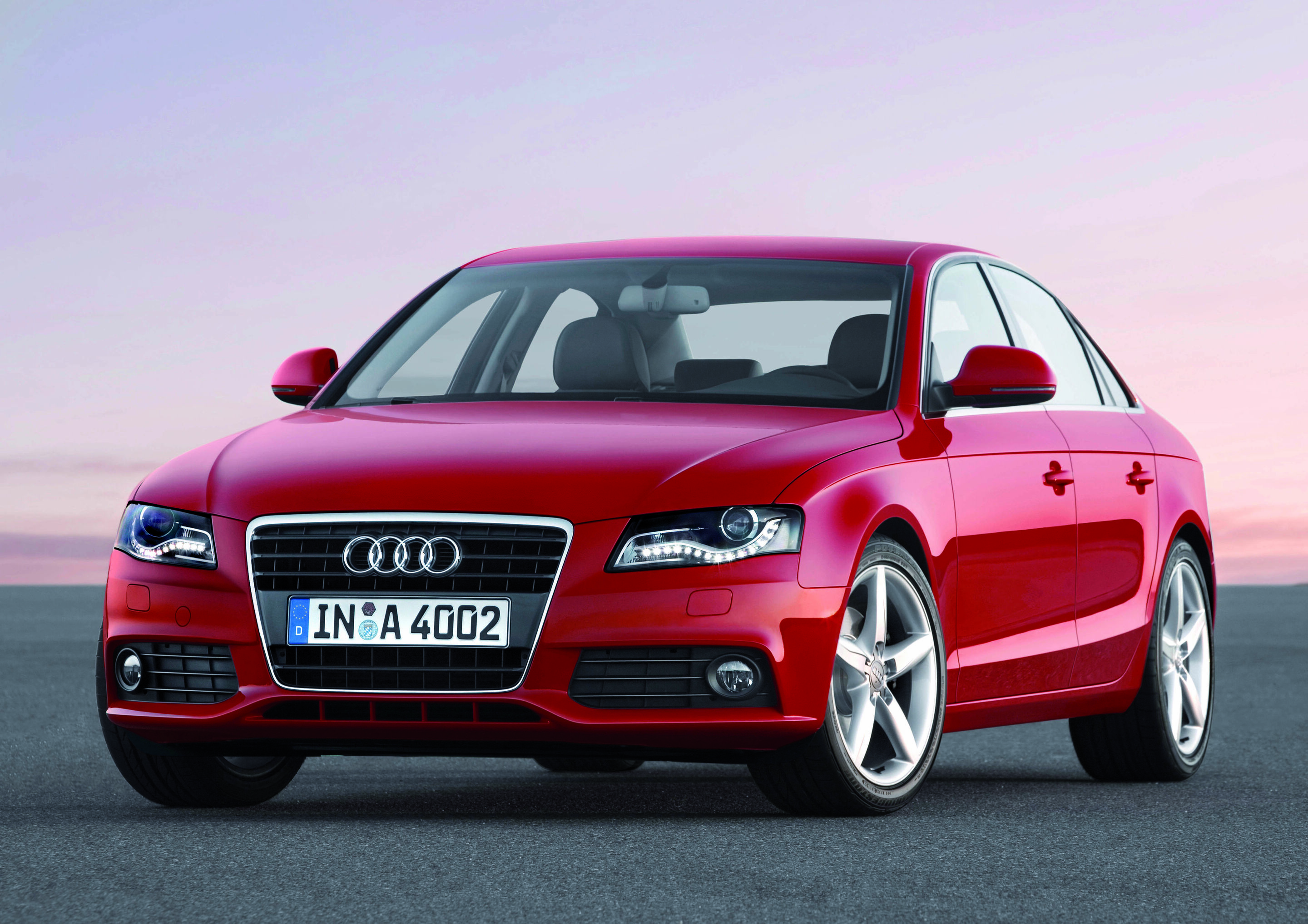 Audi A4 - Standbild