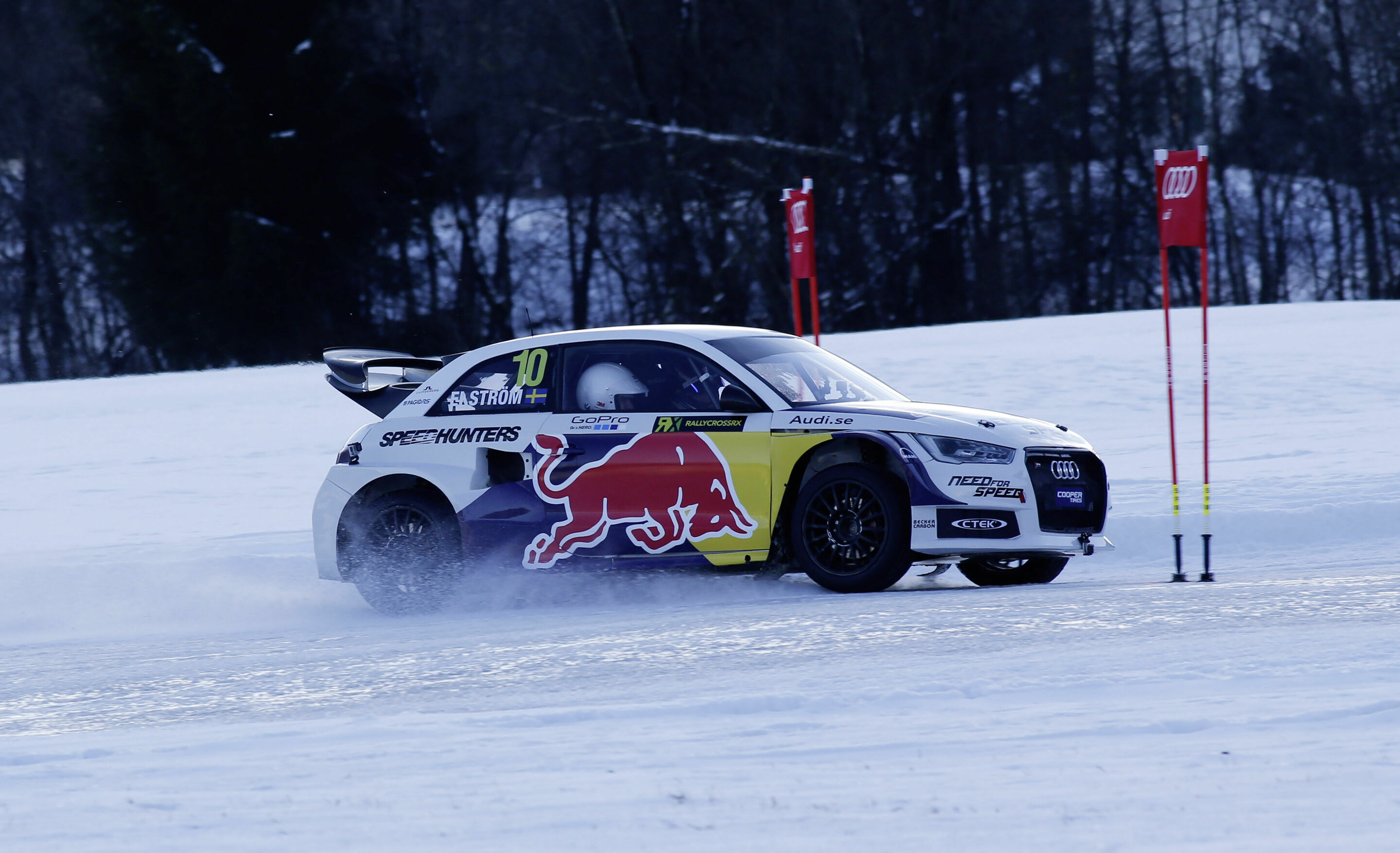 Action-packed diversion at the ‘Home of quattro in Kitzbühel: slalom star Felix Neureuther and the two-time DTM Champion Mattias Ekström