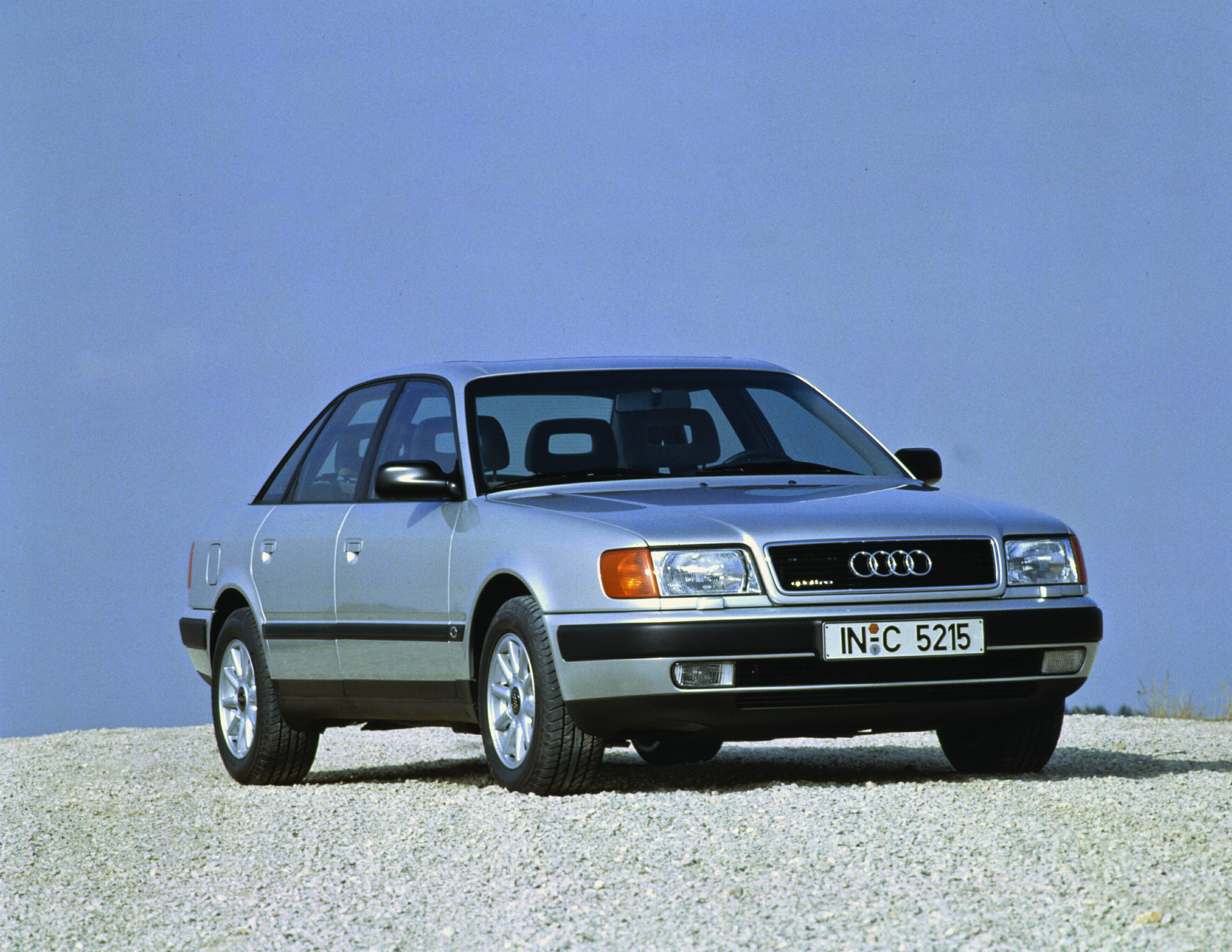 Audi 100