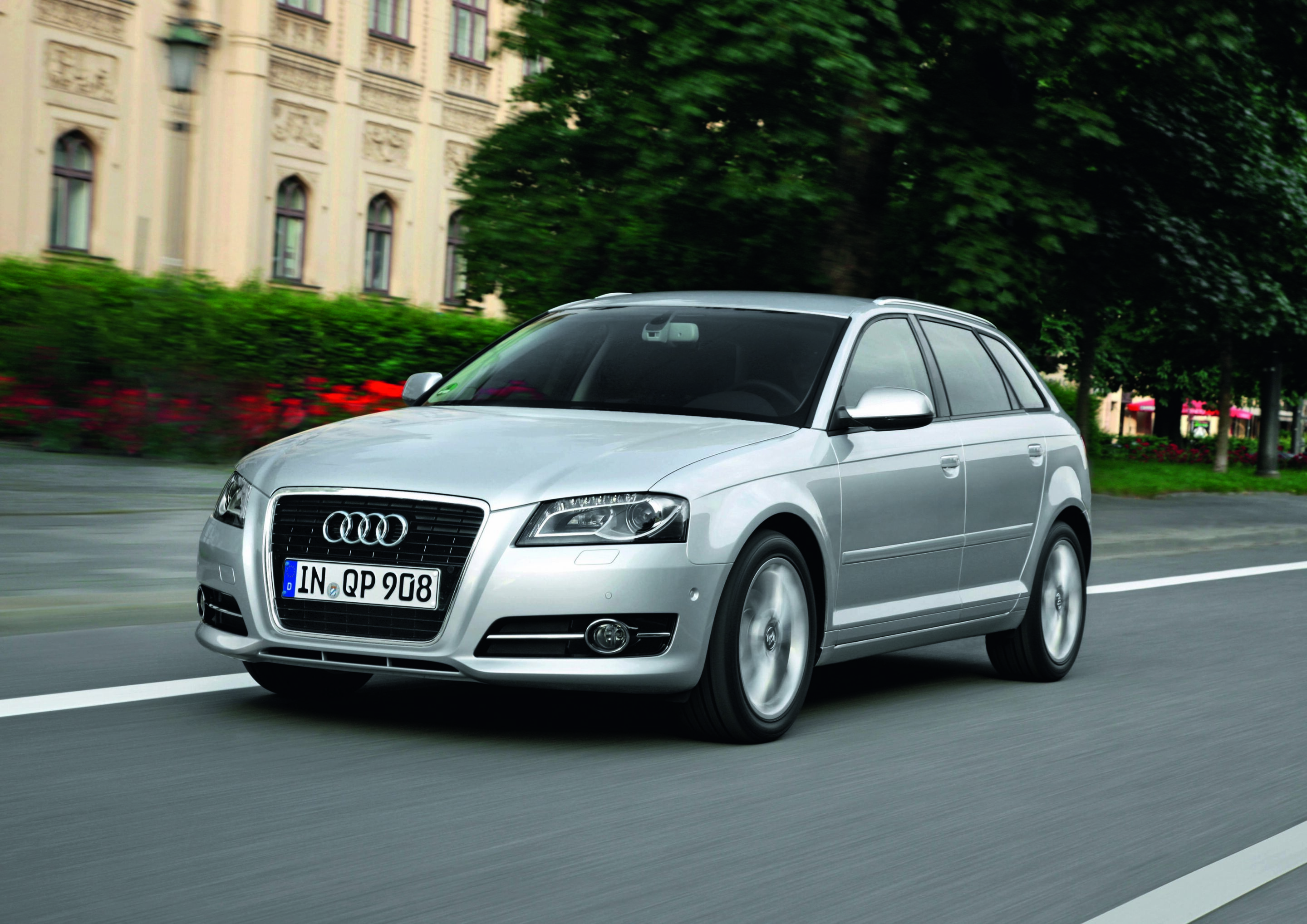 Audi A3 Sportback - Colour: Ice silver