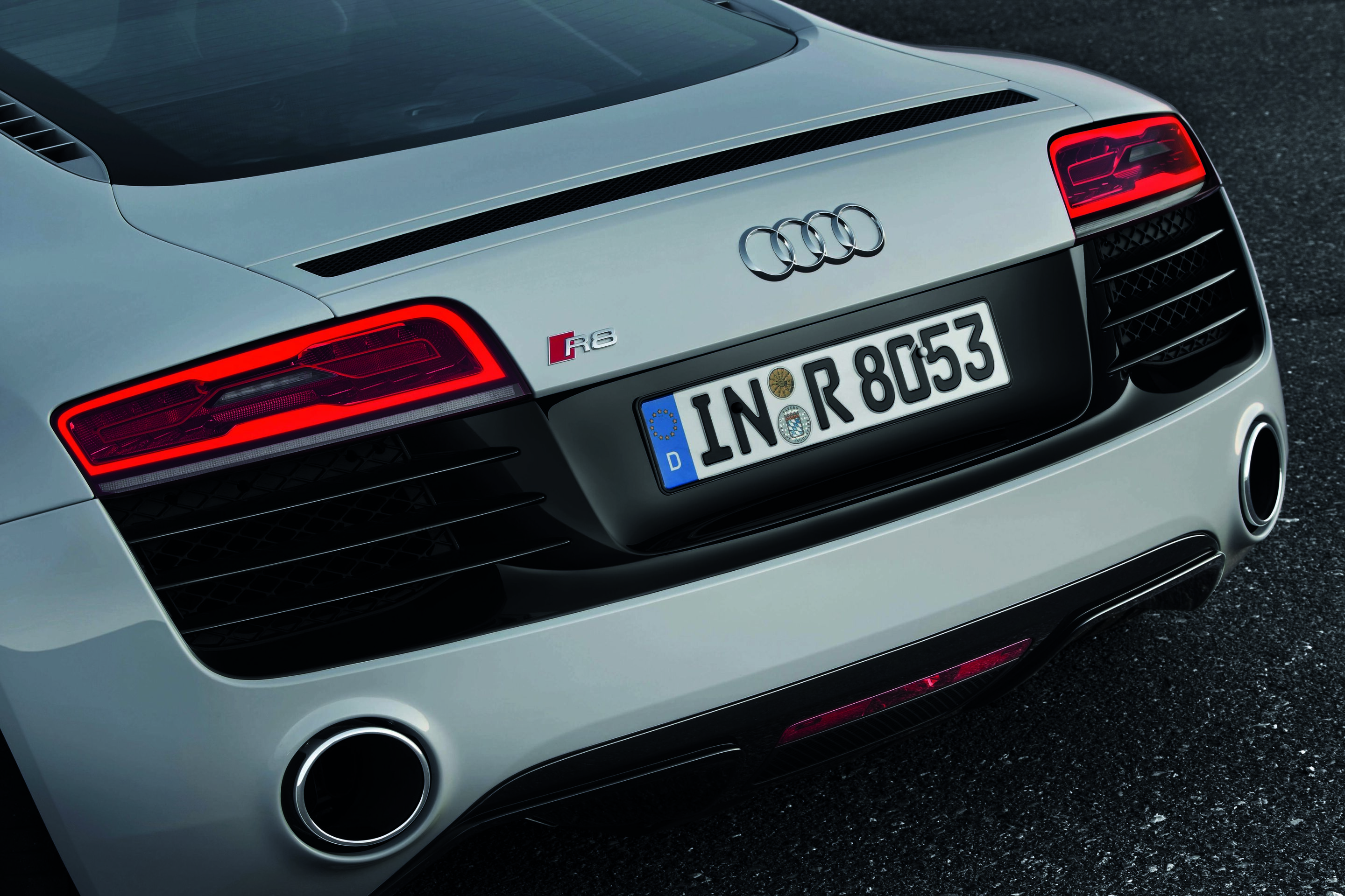Audi R8 V10 - Colour: Suzuka Grey