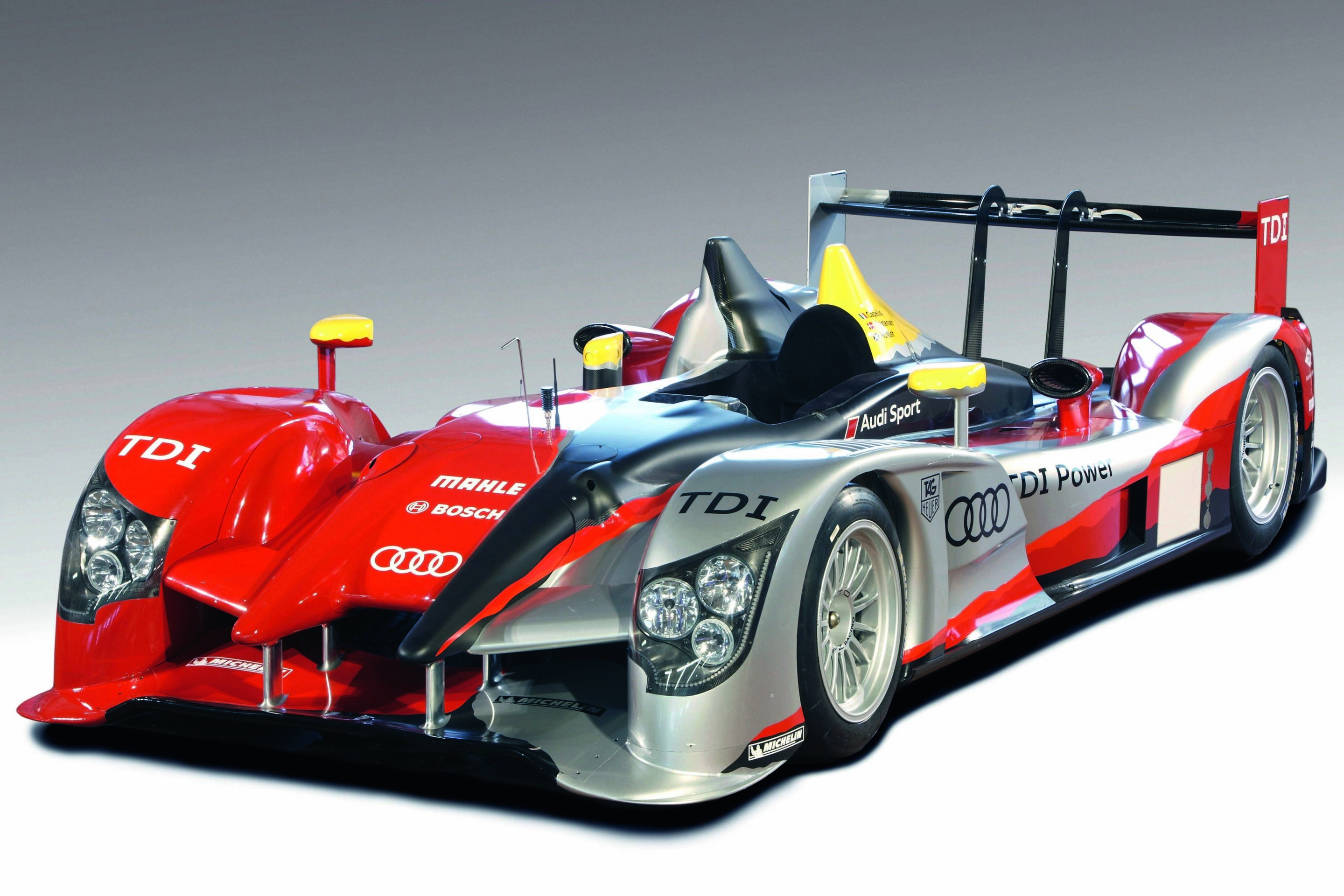 Audi R15 TDI Modelljahr 2010 - Audi R15 TDI Modelljahr 2010
