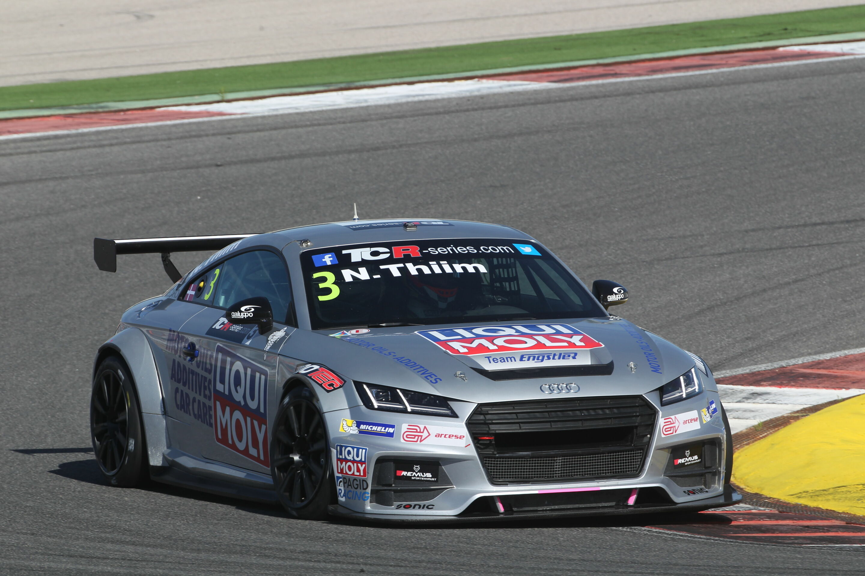 TCR Portimão 2015 - Nicki Thiim siegt mit dem Audi TT beim TCR-Rennen in Portimão