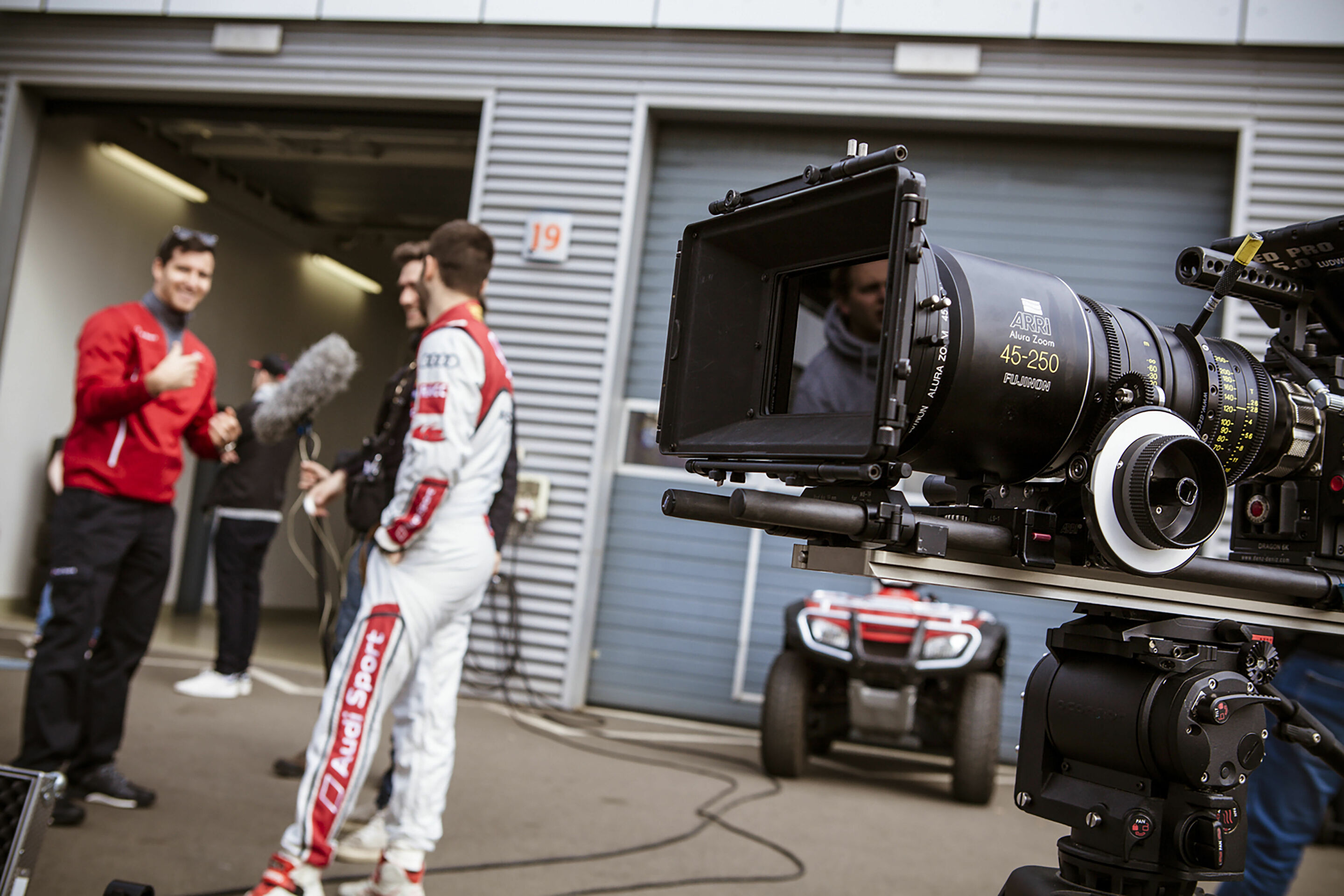 DTM 2015 Diverse - Miguel Molina, Teufel Audi RS 5 DTM, Werbefilmdreh für Teufel
