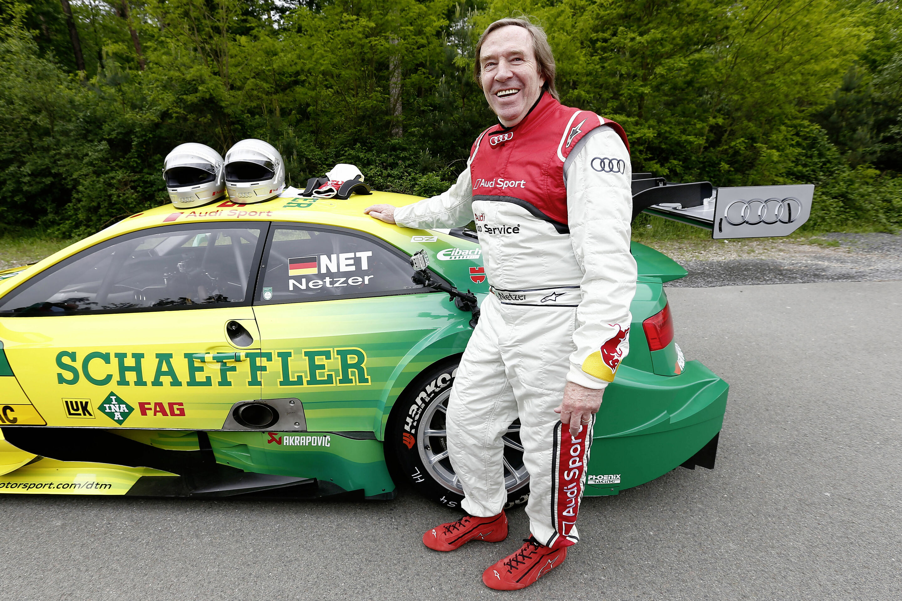 Günter Netzer drives the Audi RS 5 DTM - Günter Netzer, Schaeffler Audi RS 5 DTM
