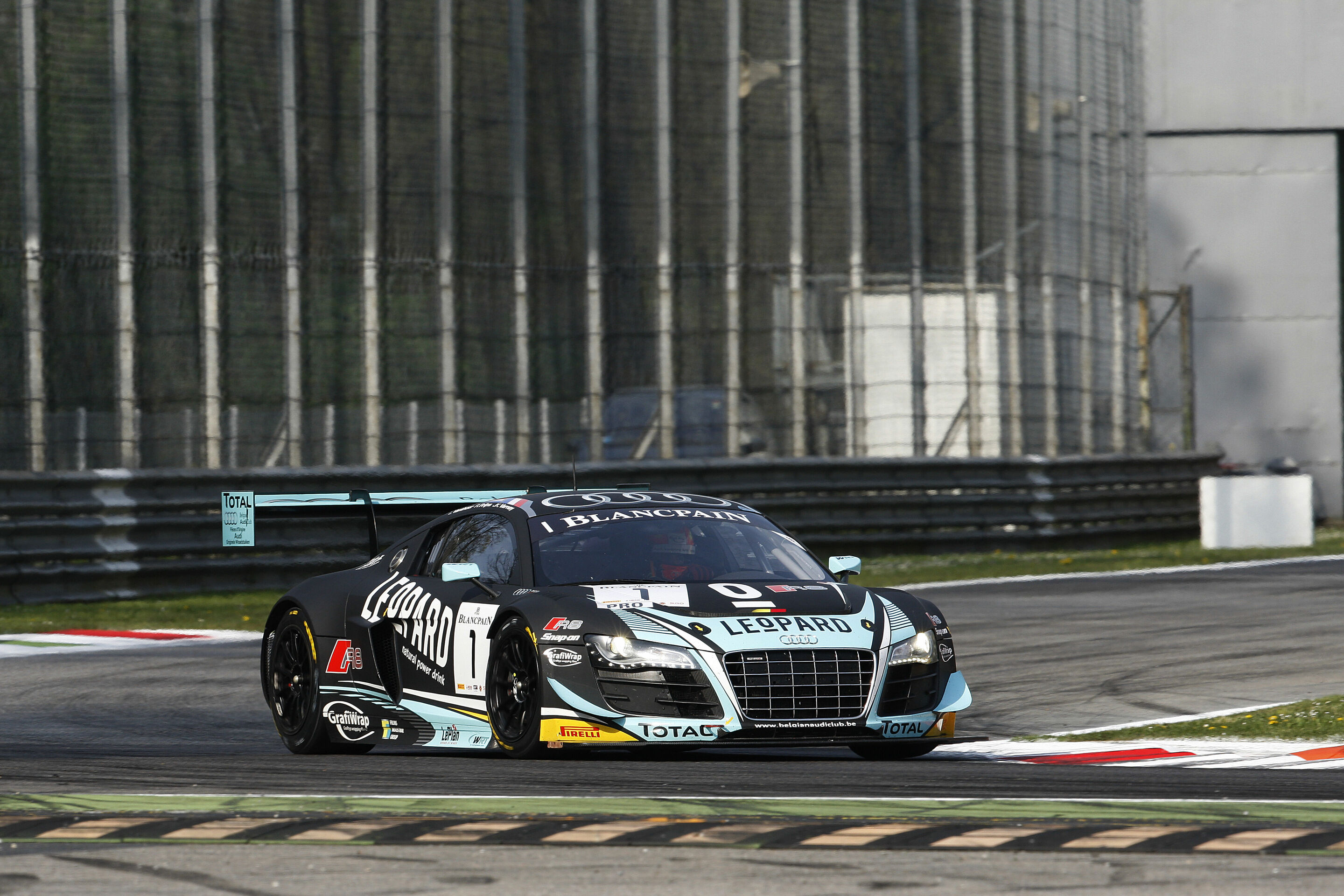 Blancpain Endurance Series 2015 - Audi R8 LMS ultra #1 (Belgian Audi Club Team WRT), Robin Frijns/Laurens Vanthoor/Jean-Karl Vernay